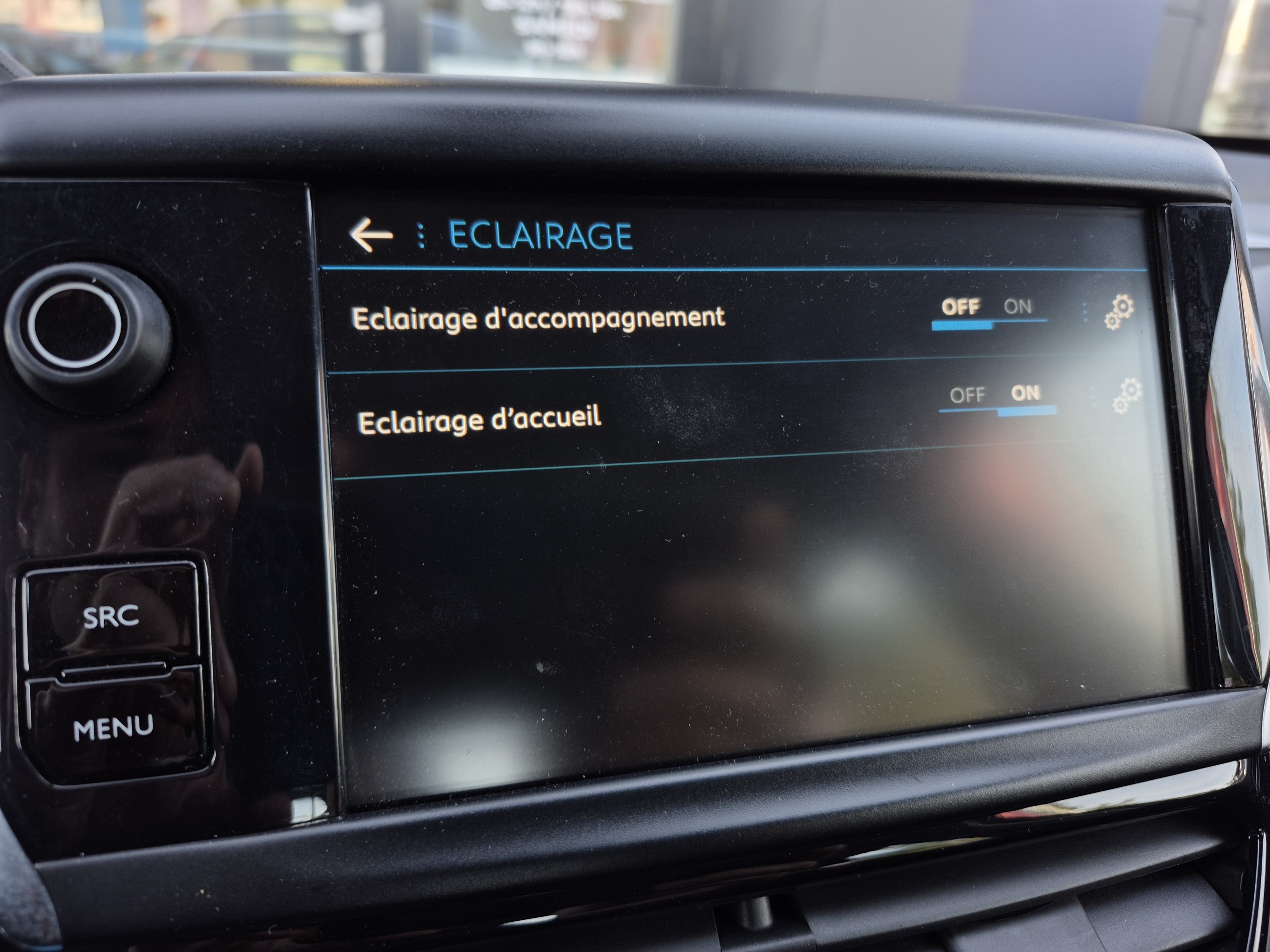 Peugeot 208 Puretech 82 Signature groupe Vergnon