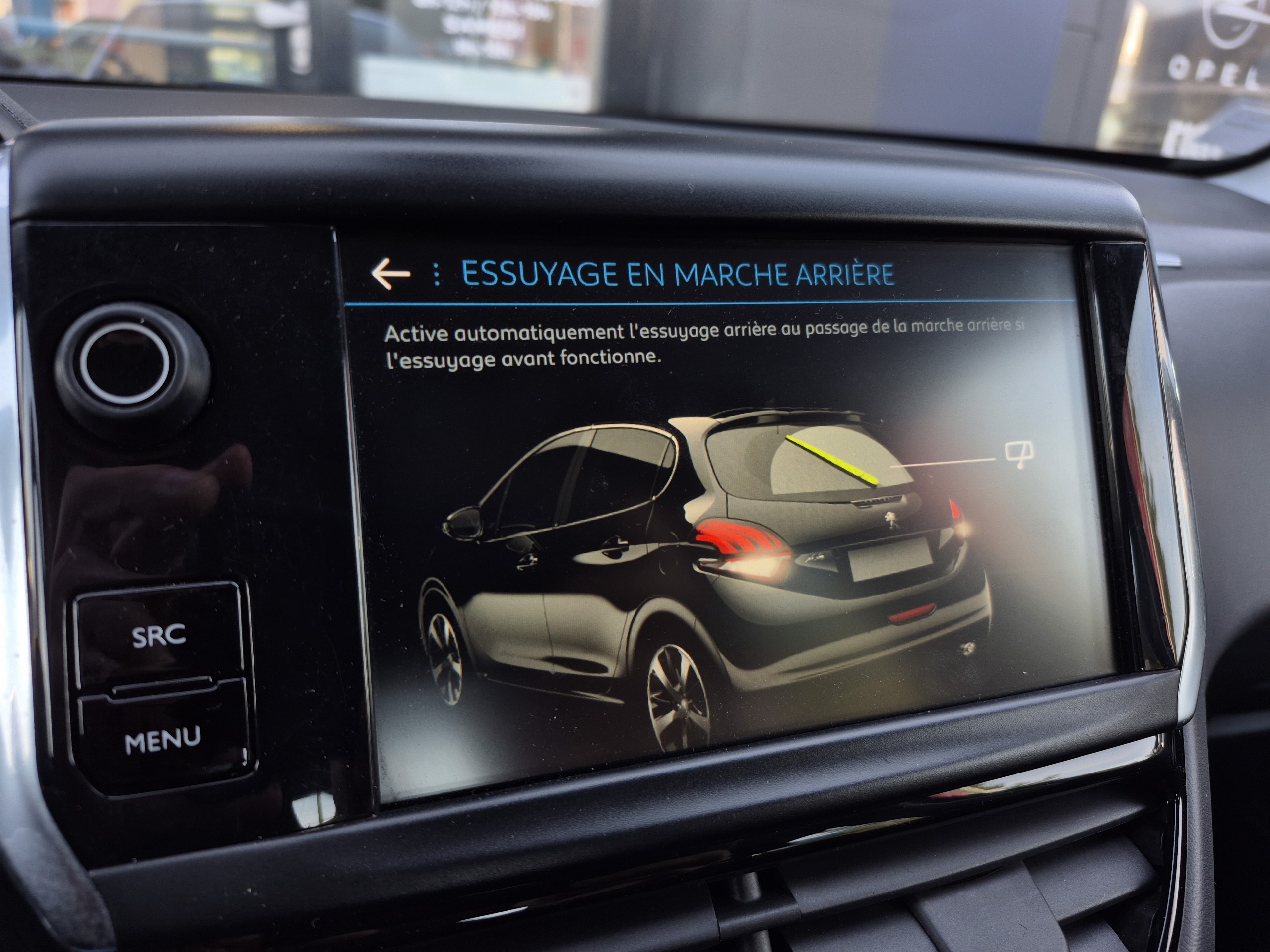 Peugeot 208 Puretech 82 Signature groupe Vergnon