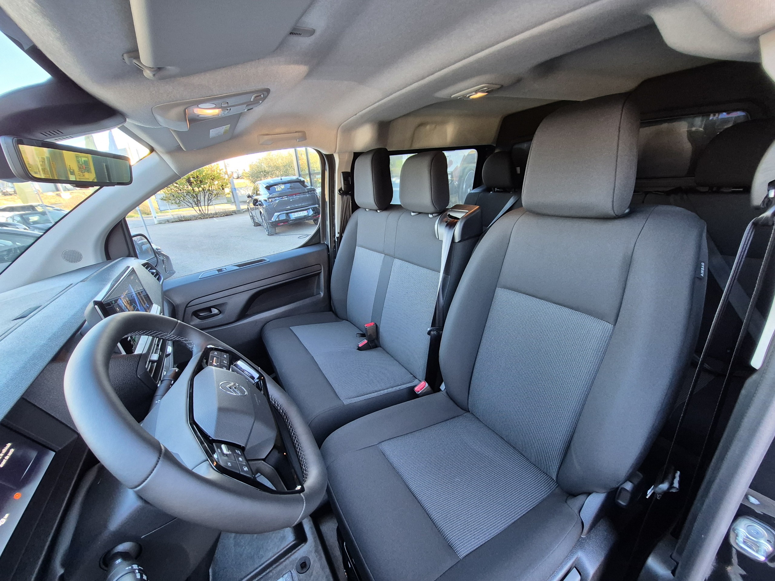 Citroën Jumpy  III M BlueHDi 145 S&S CAF EAT8 Type-H Pack groupe Vergnon