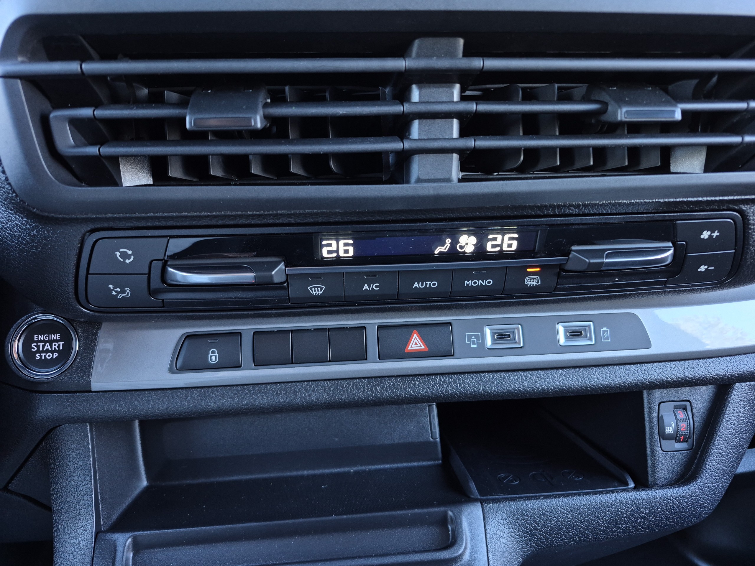 Citroën Jumpy  III M BlueHDi 145 S&S CAF EAT8 Type-H Pack groupe Vergnon