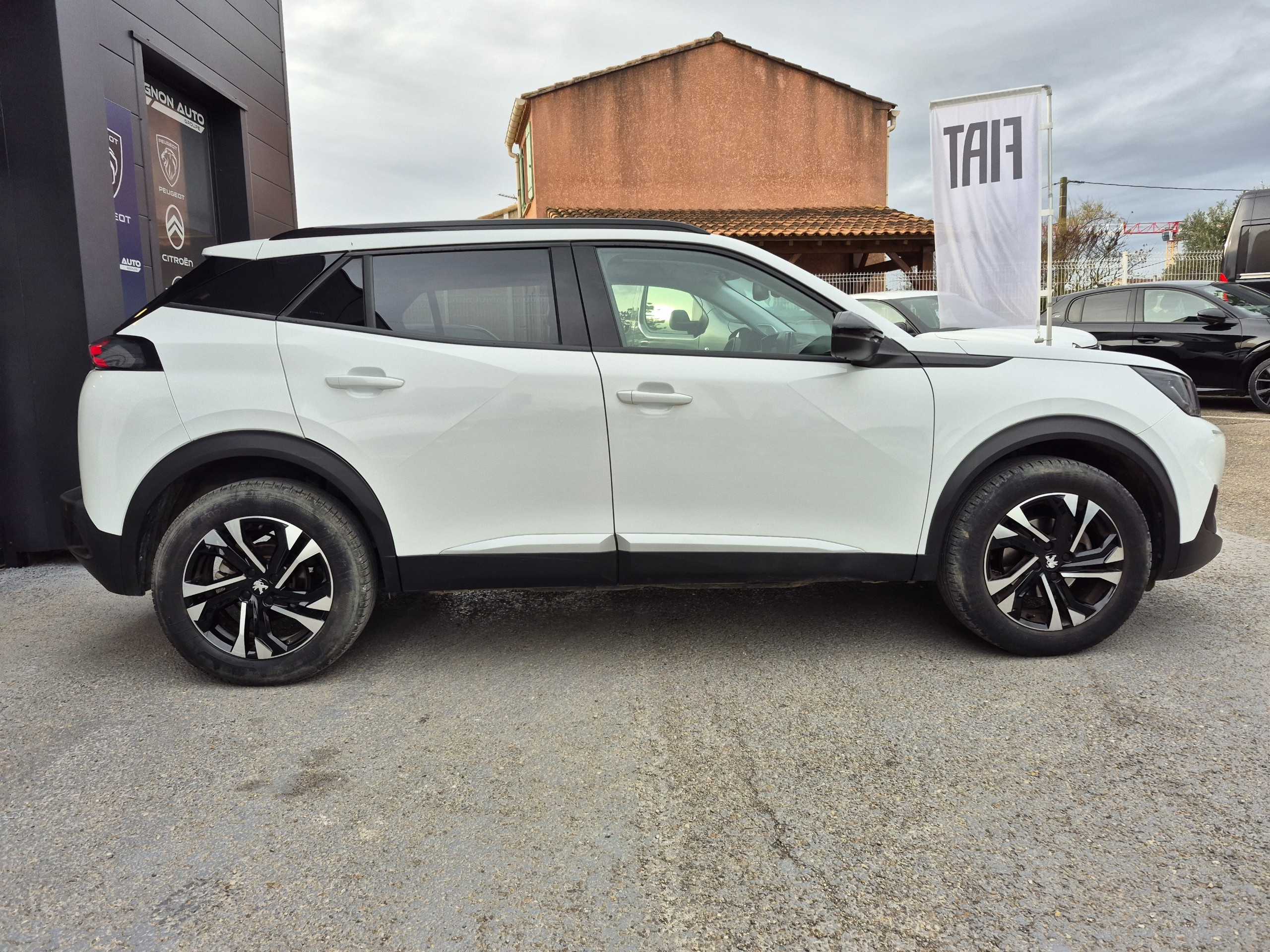 Peugeot 2008  II PureTech 130 S&S EAT8 ALLURE PACK groupe Vergnon