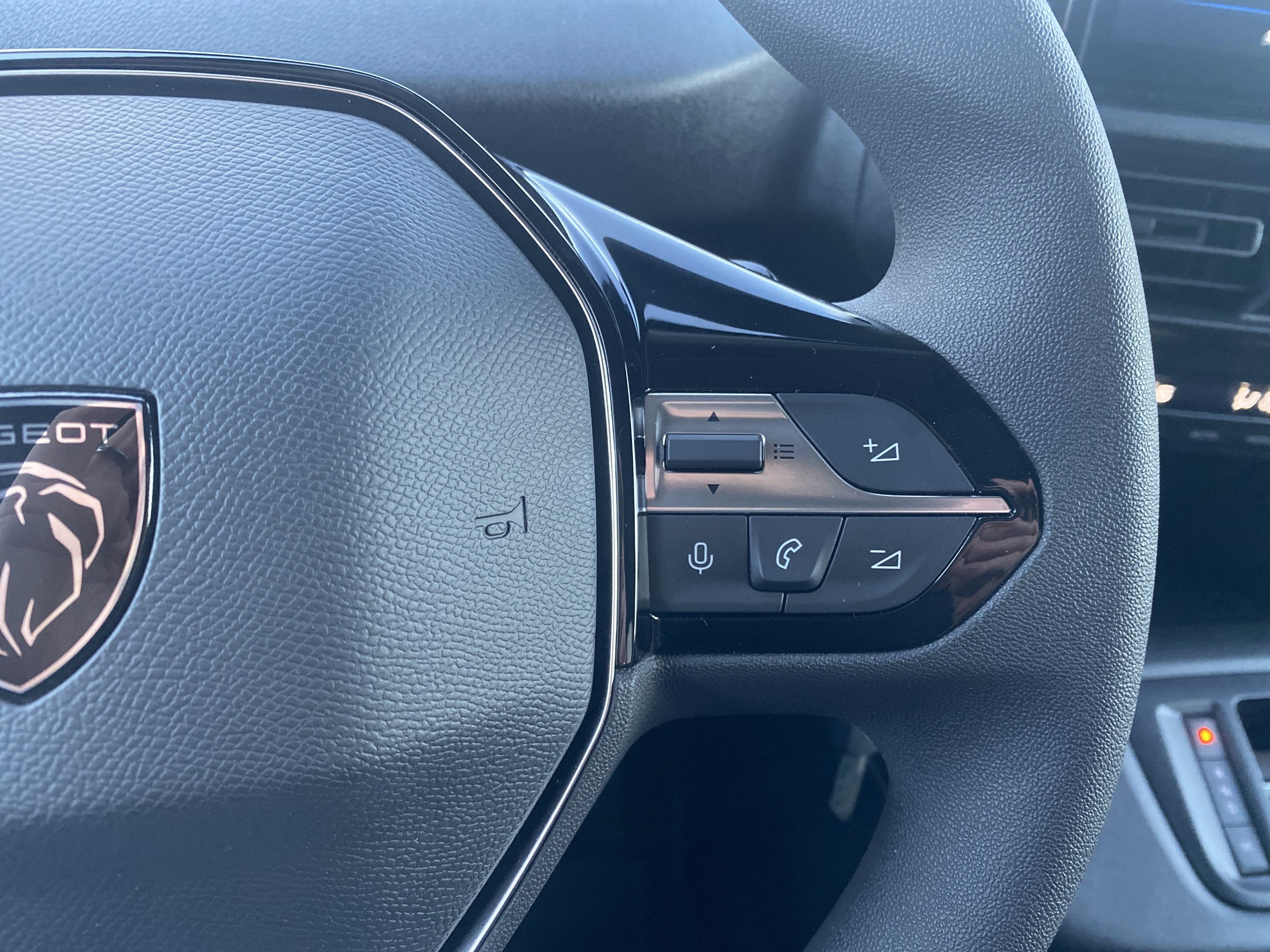 Peugeot Partner  III Taille XL BDi 130 S&S EAT8 Cab App groupe Vergnon