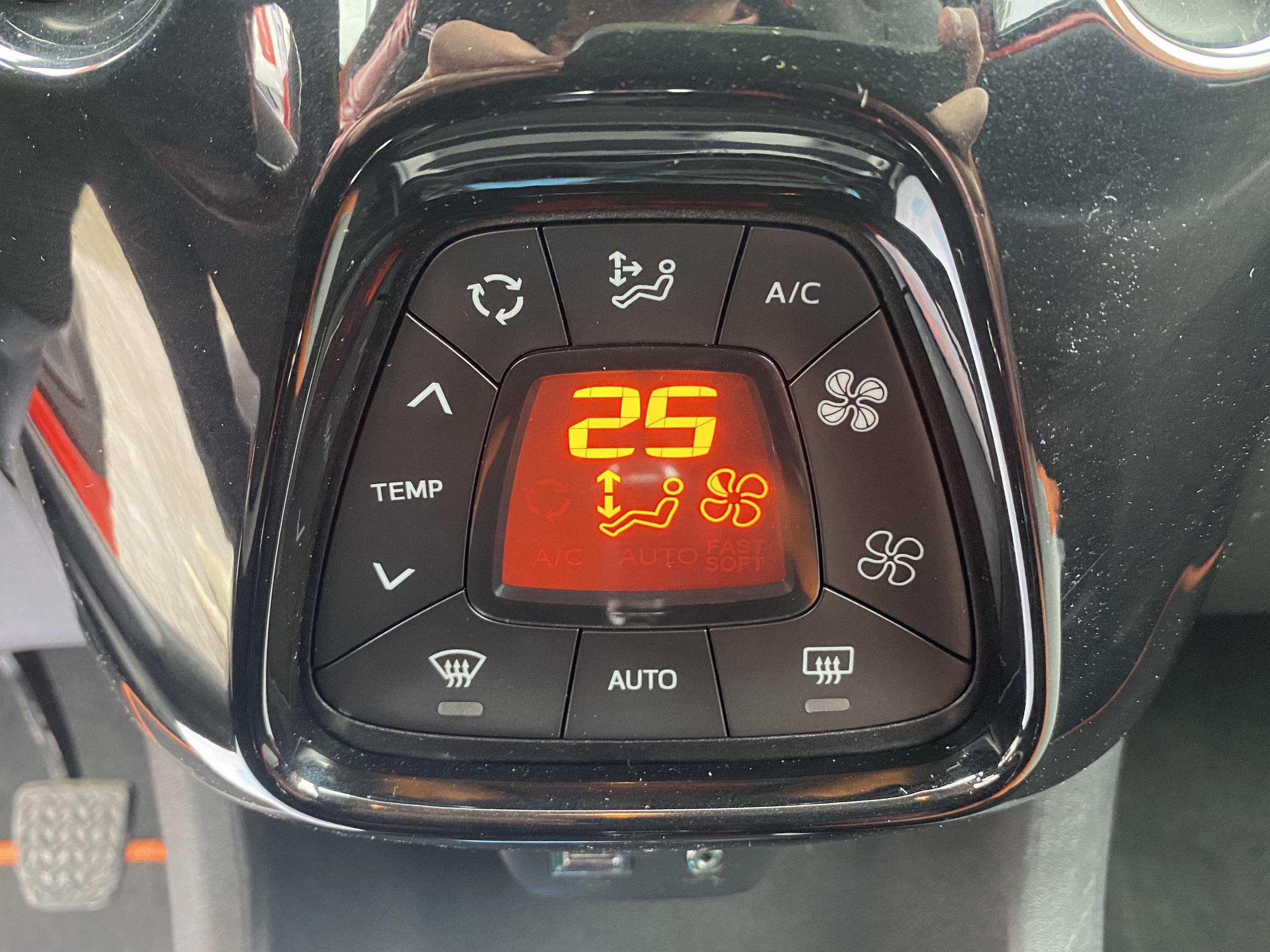 Toyota Aygo  II 1.0 VVT-i x-cite groupe Vergnon