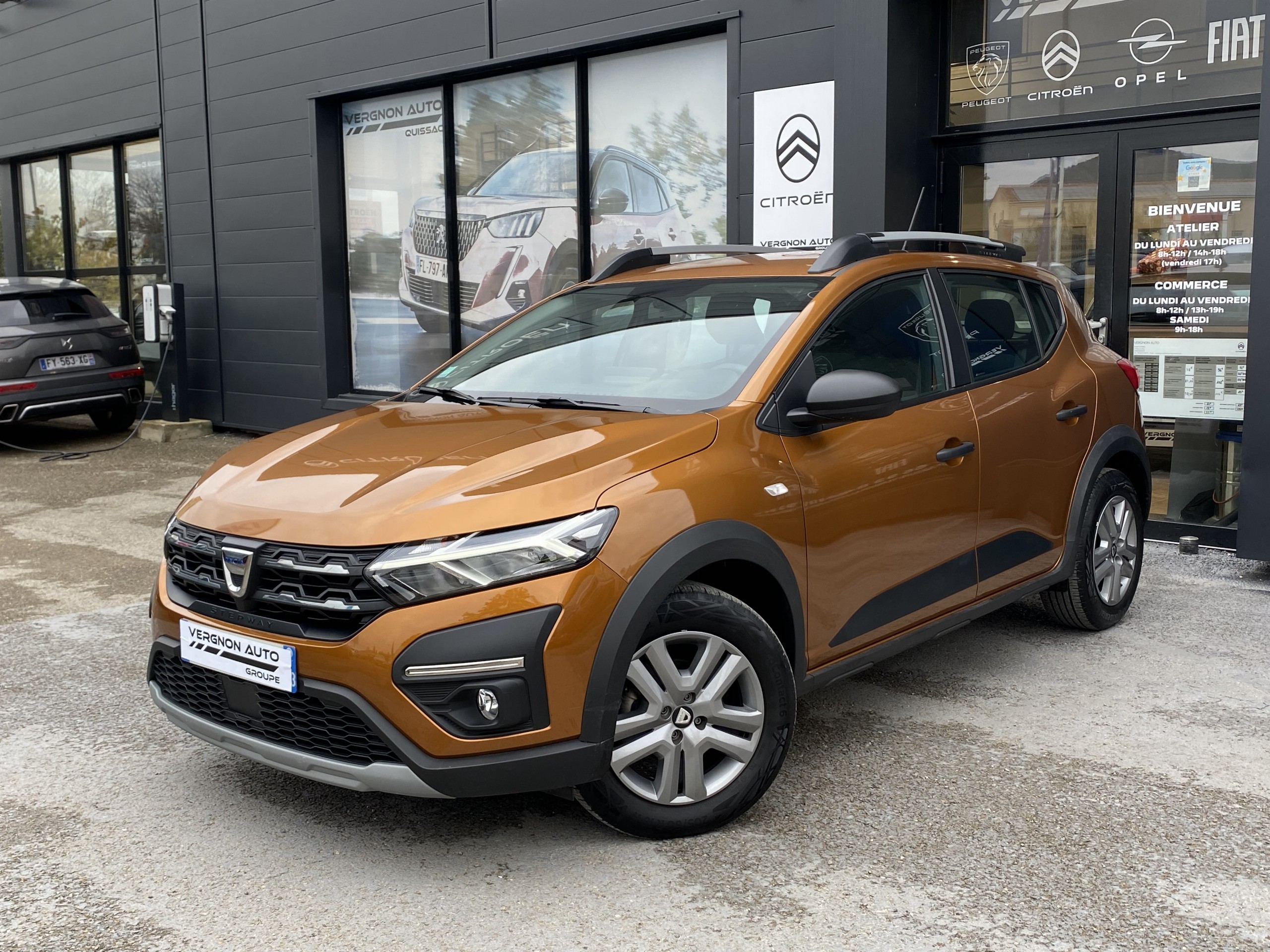Dacia Sandero Stepway  III Essential TCe 90 groupe Vergnon
