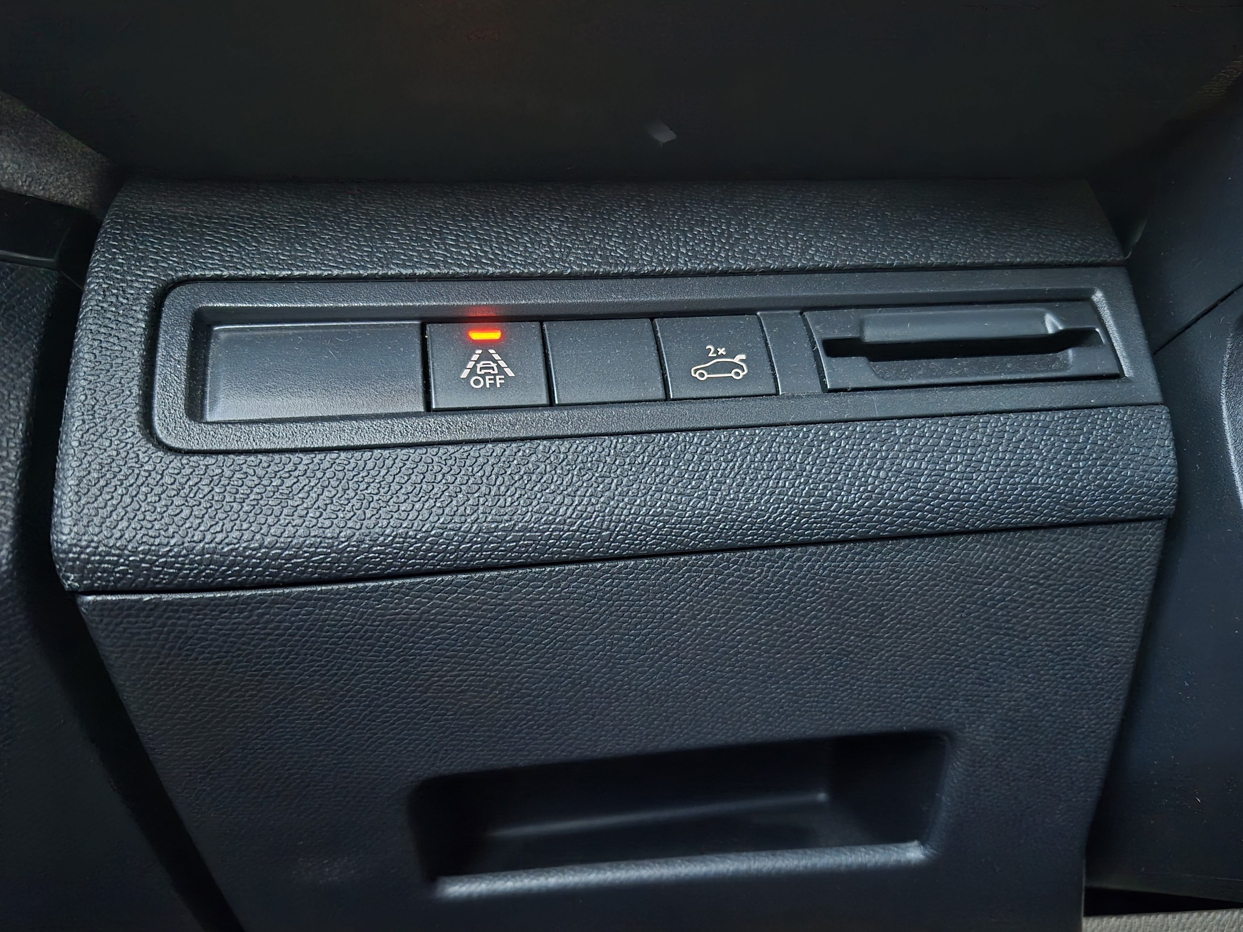 Peugeot 3008  II PureTech 130 S&S GT groupe Vergnon