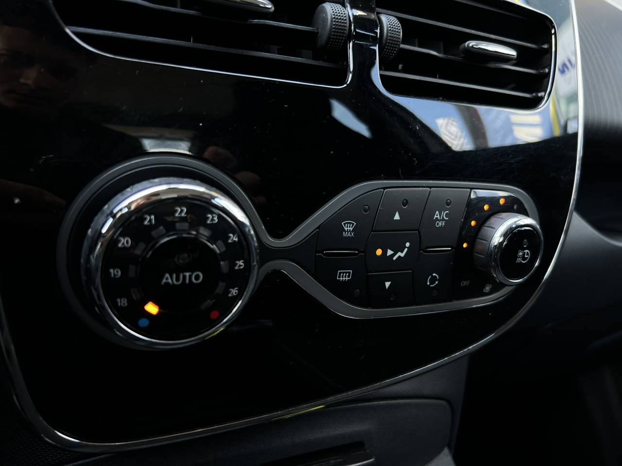 Renault ZOE Intens R90 Achat Integral (Pas de Location de Batterie) groupe Vergnon