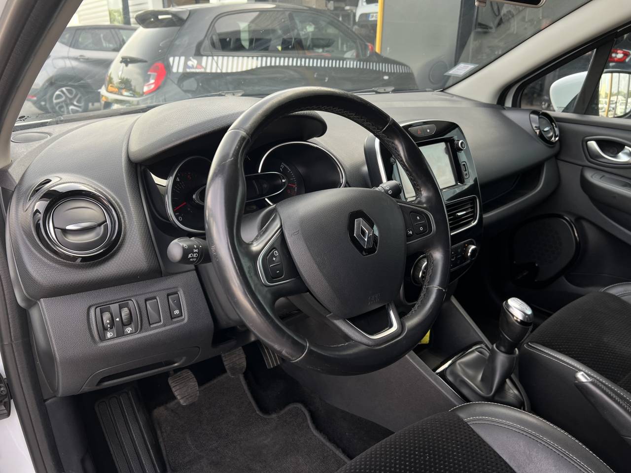 Renault Clio Estate  IV Intens ENERGY dCi 90 E6C 5 portes Break (mai 2018) (co2 104)  groupe Vergnon