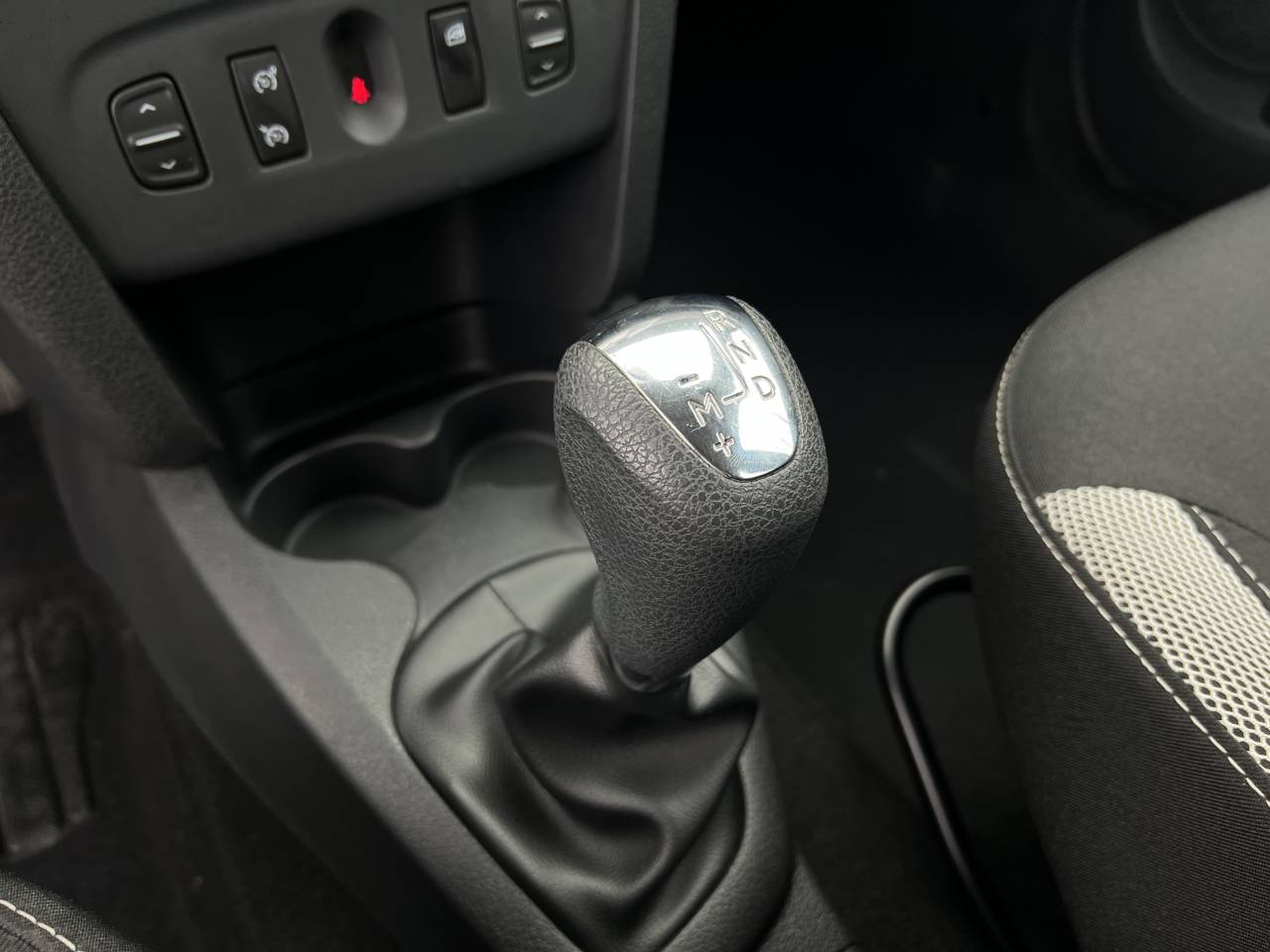 Dacia Sandero  II Stepway TCe 90 Easy-R groupe Vergnon