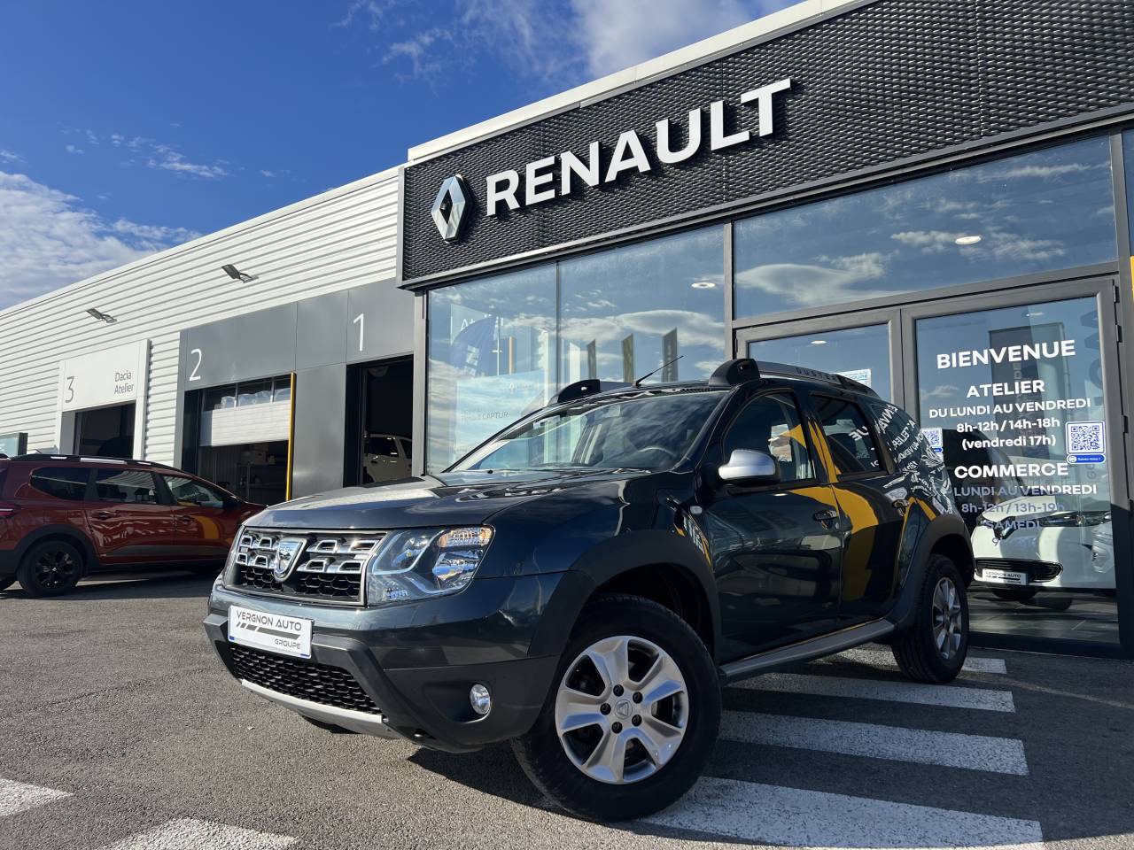Dacia Duster Lauréate Plus 2017 TCe 125 4x2 groupe Vergnon