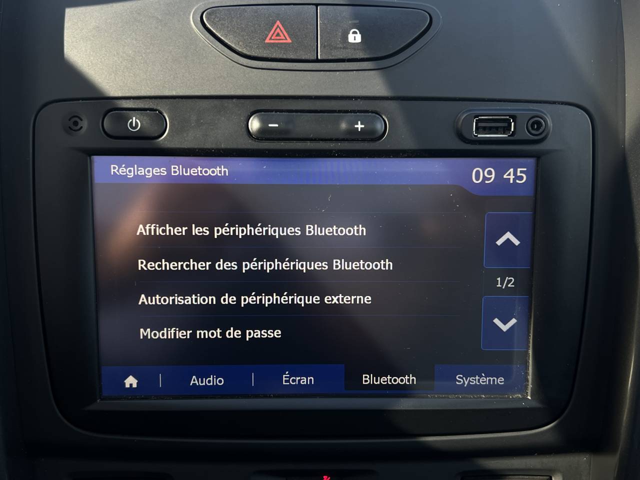 Dacia Duster Lauréate Plus 2017 TCe 125 4x2 groupe Vergnon