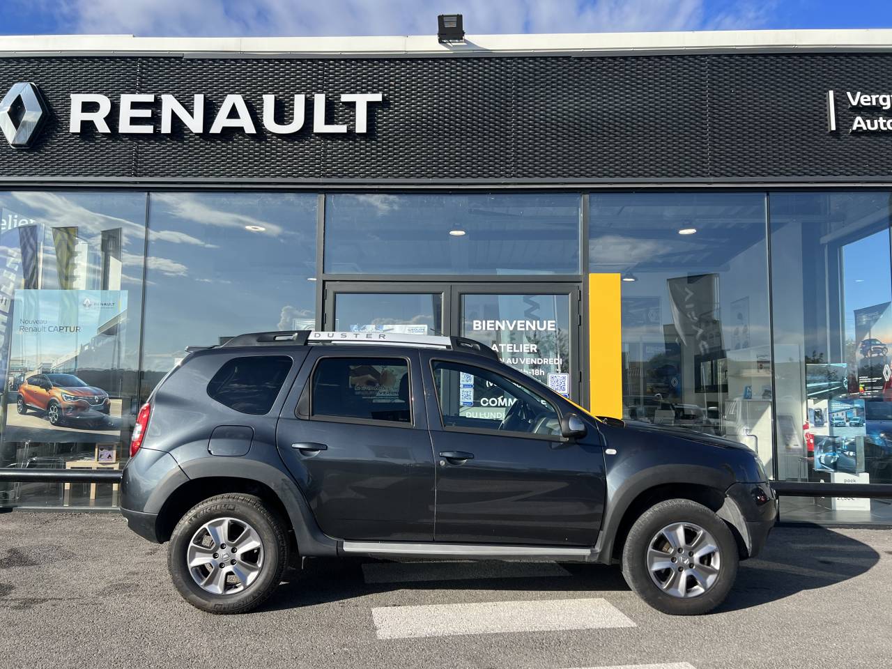 Dacia Duster Lauréate Plus 2017 TCe 125 4x2 groupe Vergnon