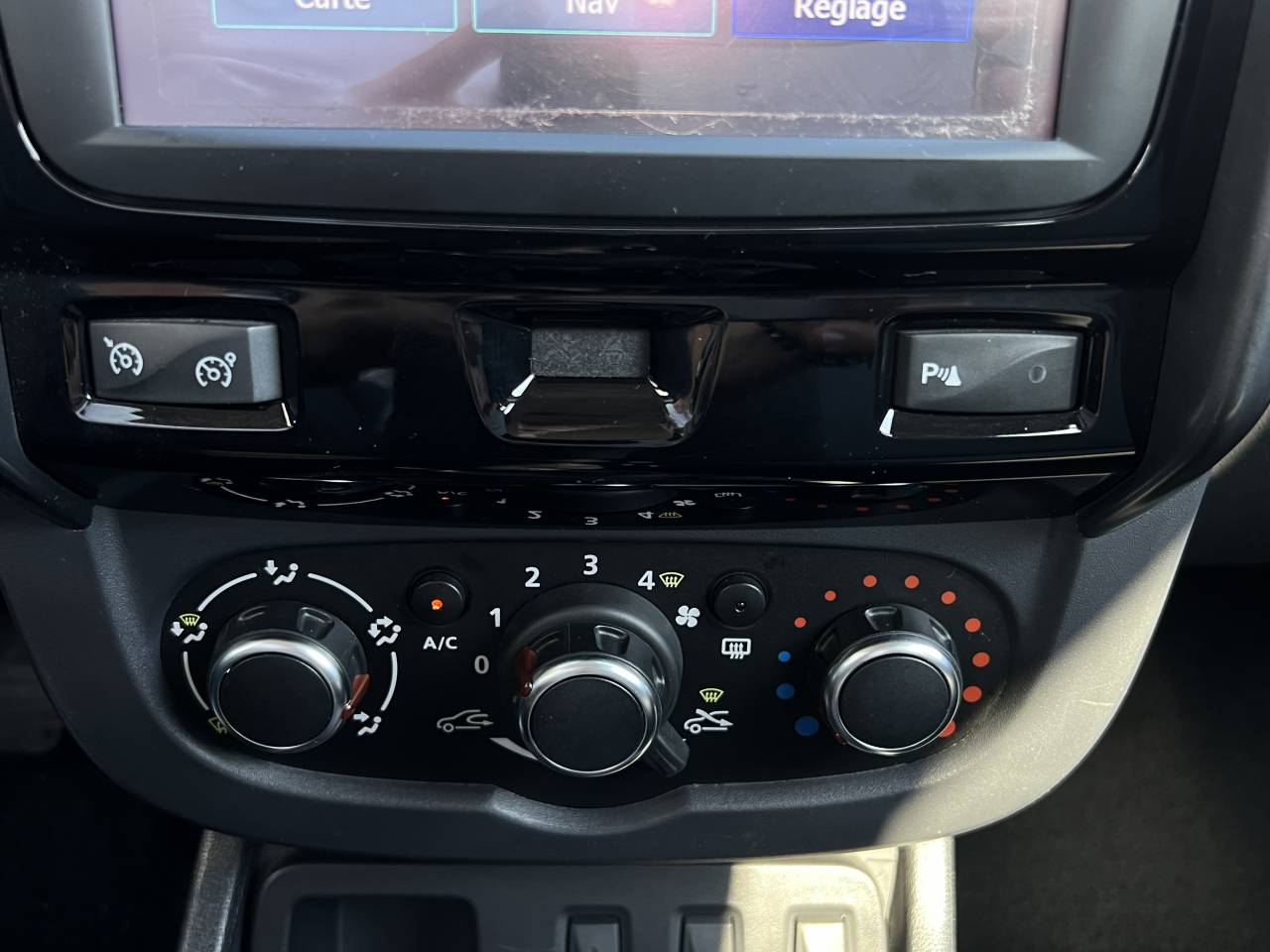 Dacia Duster Black Touch 2017 dCi 110 4x2 groupe Vergnon