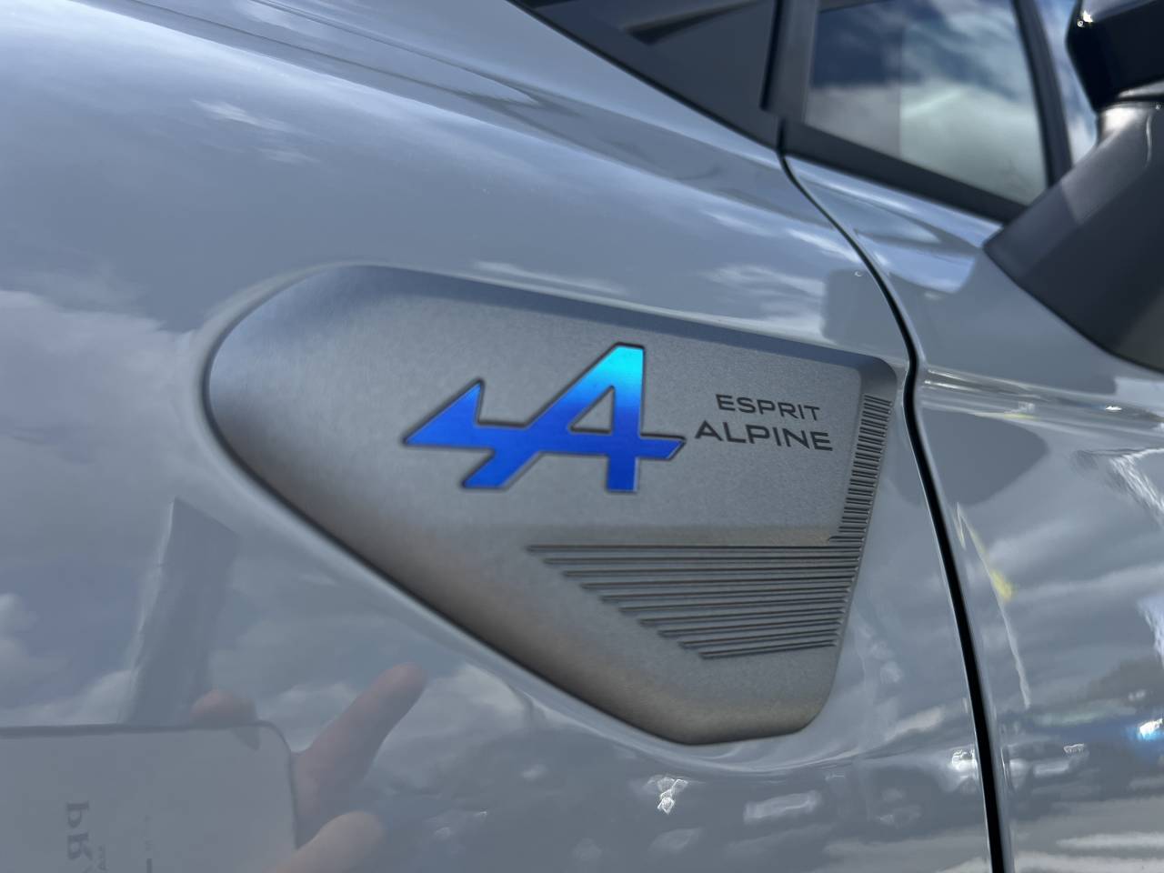 Renault Clio  V Esprit Alpine E-Tech full hybrid 145 groupe Vergnon