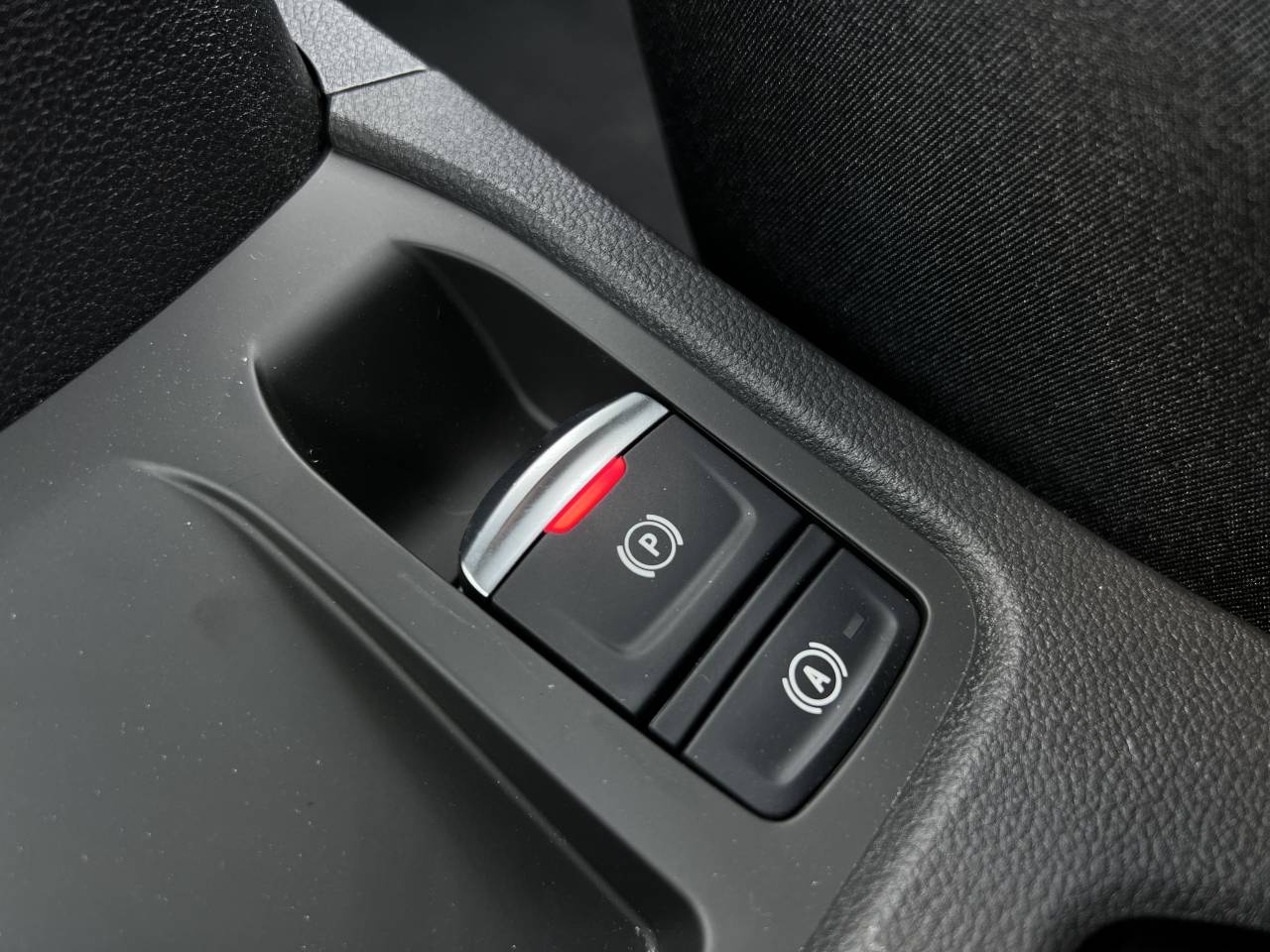 Renault Clio  V Esprit Alpine E-Tech full hybrid 145 groupe Vergnon
