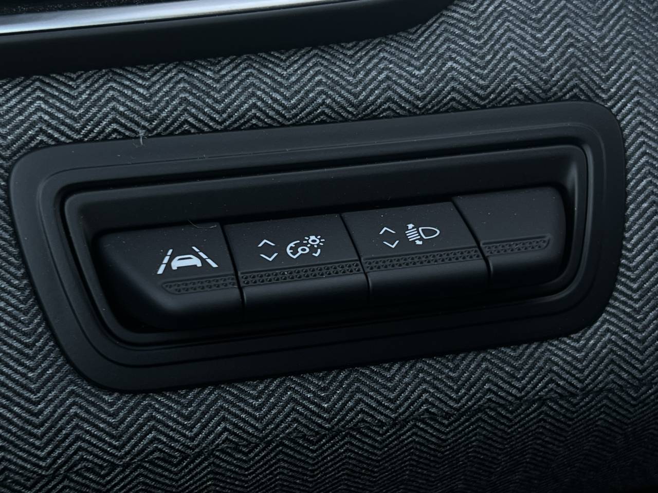 Renault Clio  V Techno E-Tech full hybrid 145 groupe Vergnon