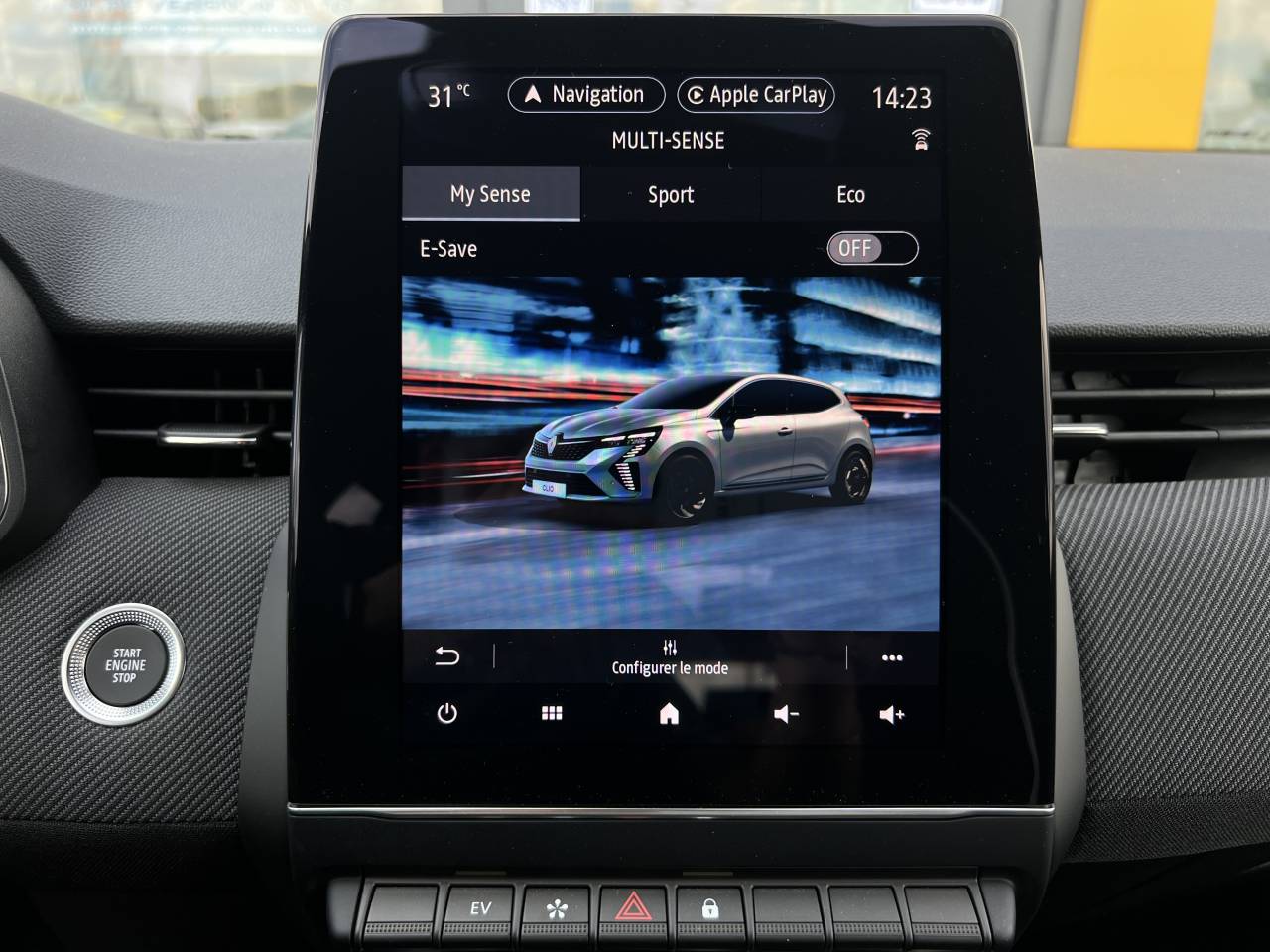 Renault Clio  V Techno E-Tech full hybrid 145 groupe Vergnon