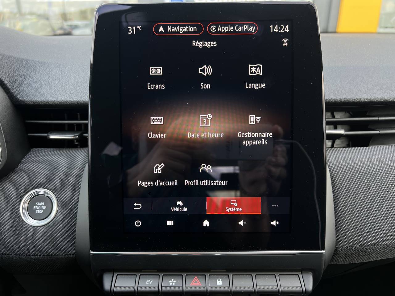 Renault Clio  V Techno E-Tech full hybrid 145 groupe Vergnon