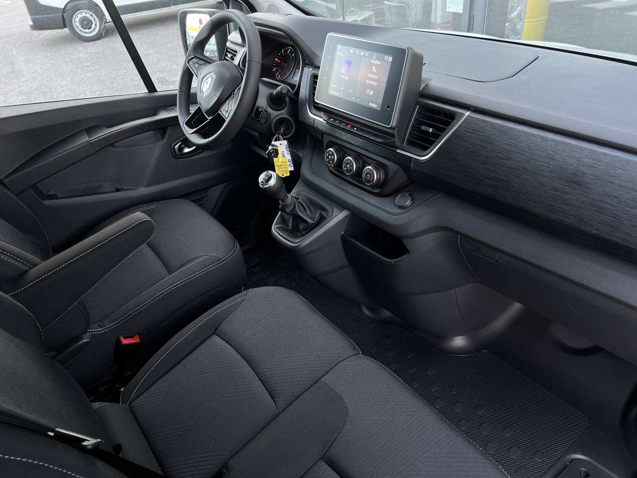 Renault Trafic  III FG GCF L1H1 2T8 Blue dCi 130 groupe Vergnon