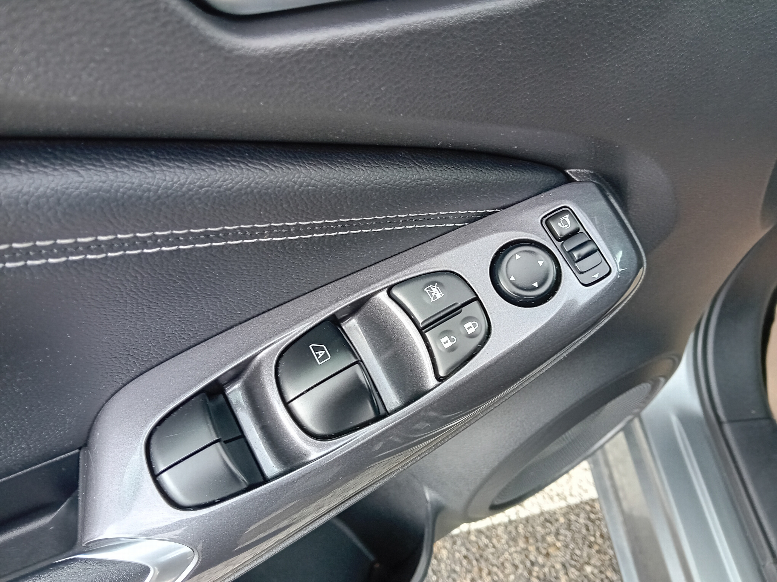 Nissan Juke  II DIG-T 114 BVM6 N-Connecta groupe Vergnon