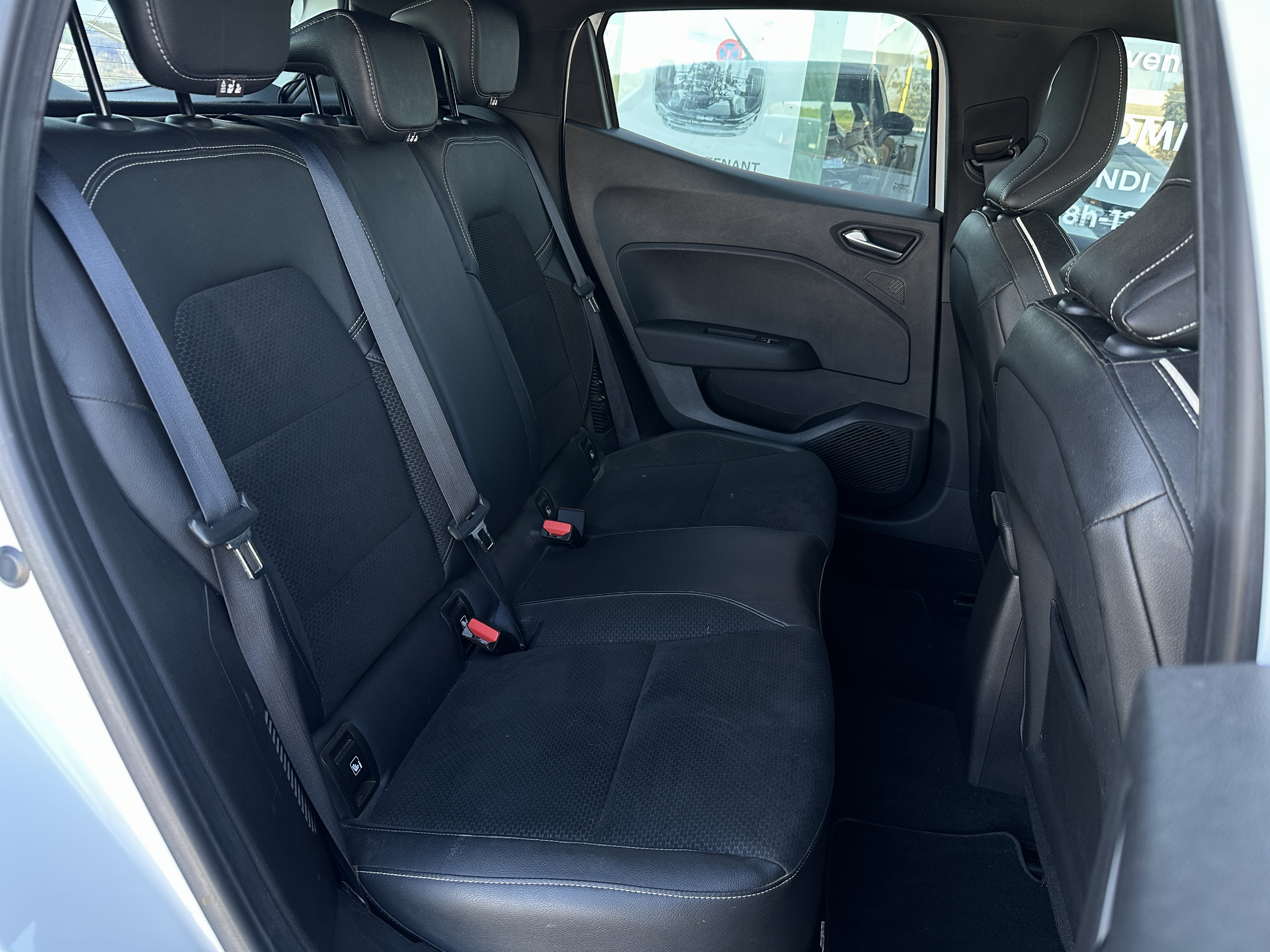 Renault Clio  V Intens E-TECH 140 -21 groupe Vergnon