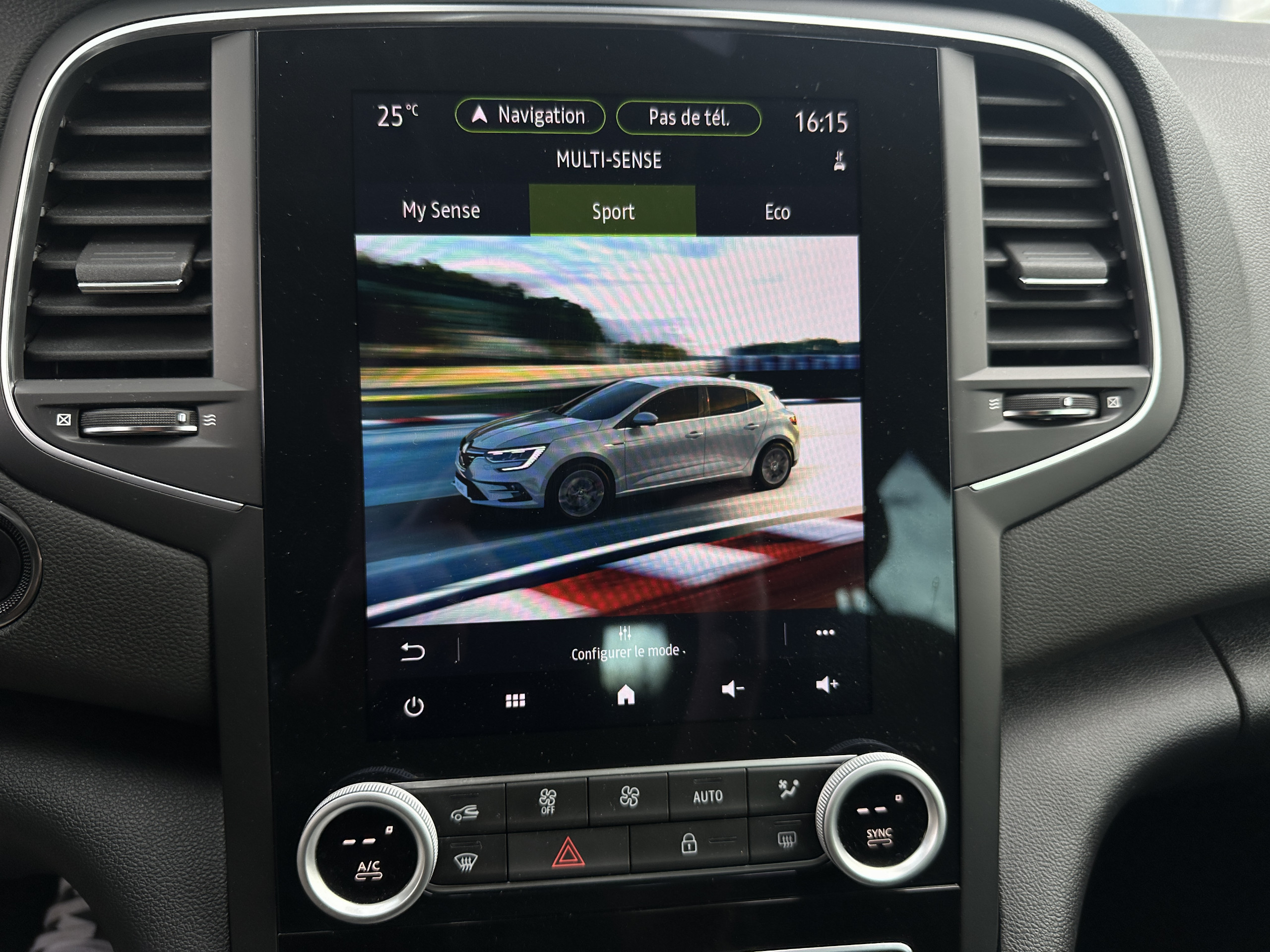 Renault Mégane Berline  IV techno TCe 140 EDC groupe Vergnon