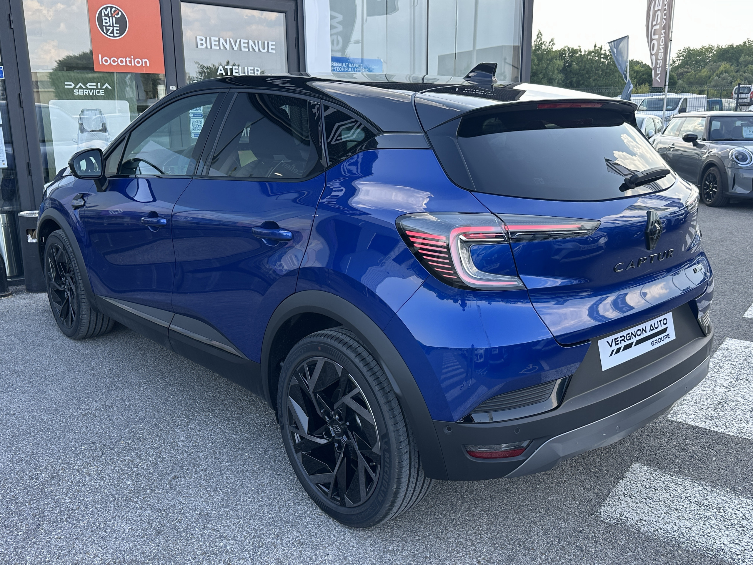 Renault Captur  II esprit Alpine E-Tech full hybrid 145 groupe Vergnon