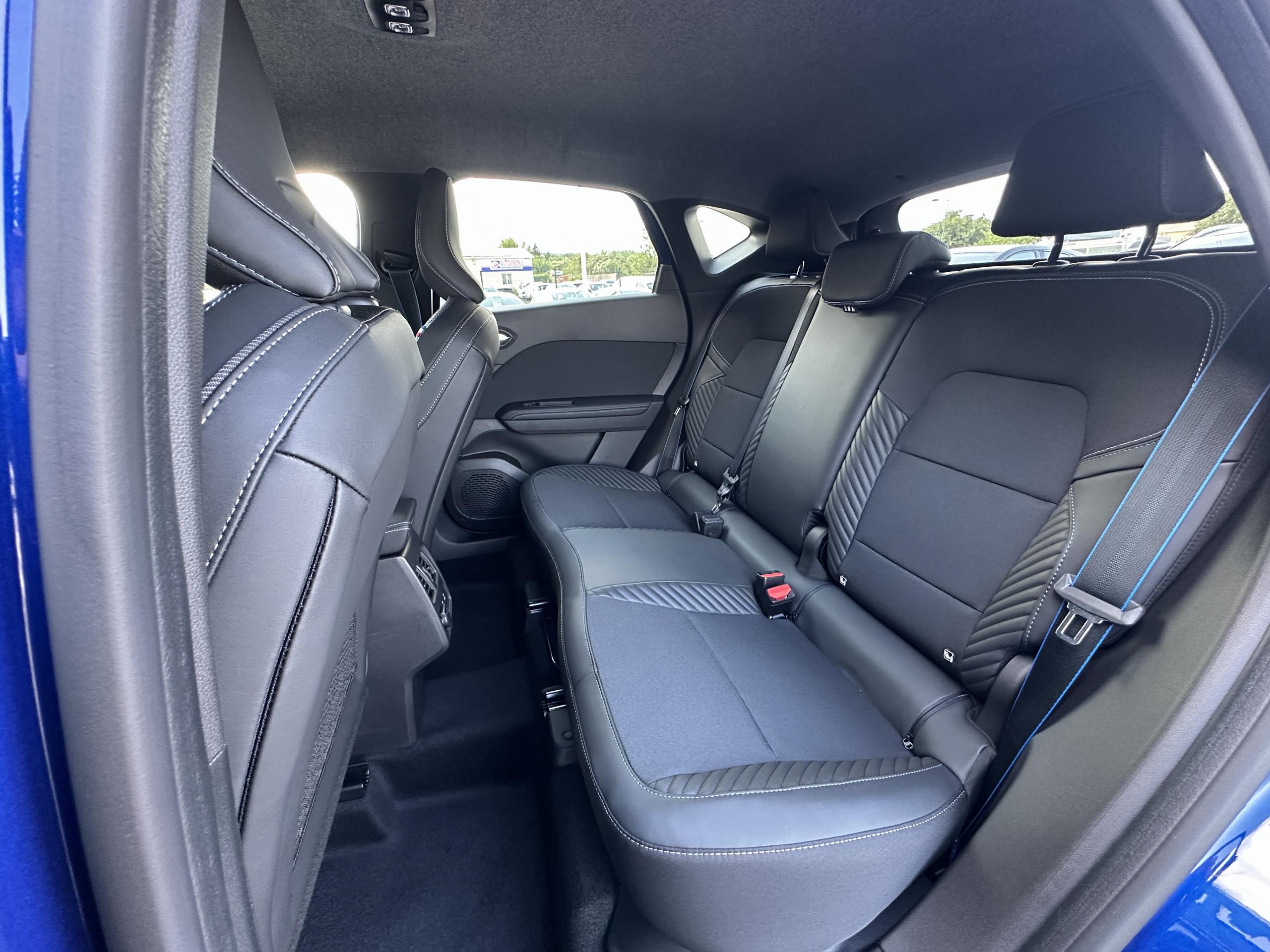 Renault Captur  II esprit Alpine E-Tech full hybrid 145 groupe Vergnon