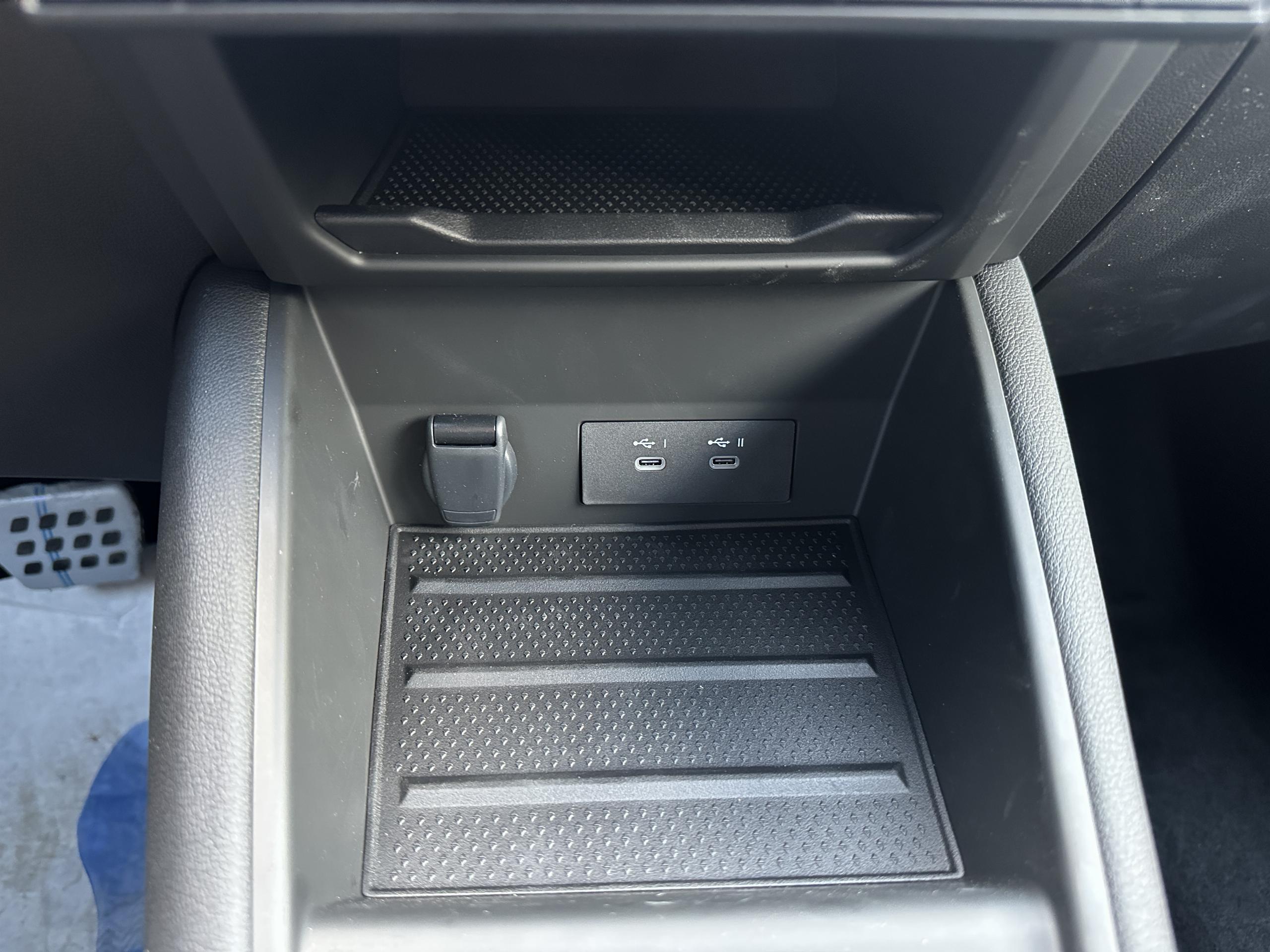 Renault Captur  II esprit Alpine E-Tech full hybrid 145 groupe Vergnon