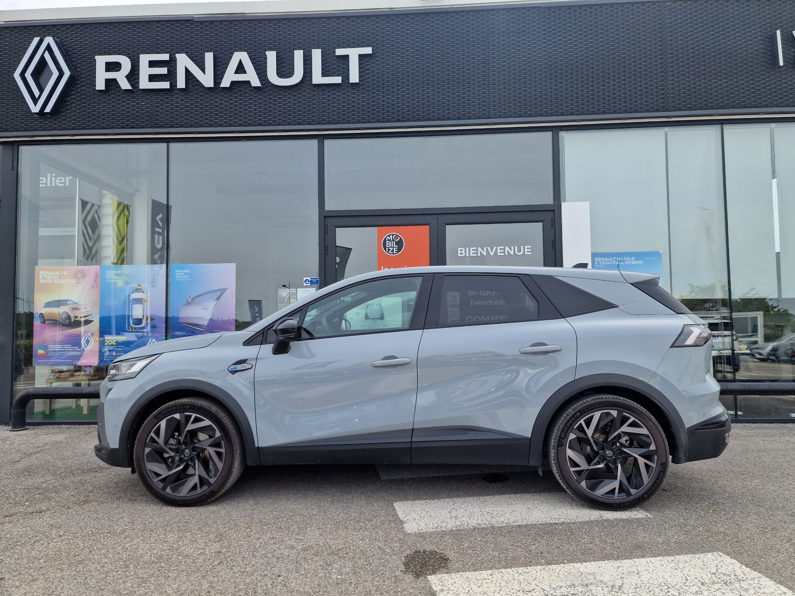 Renault Symbioz esprit Alpine E-Tech full hybrid 145 groupe Vergnon