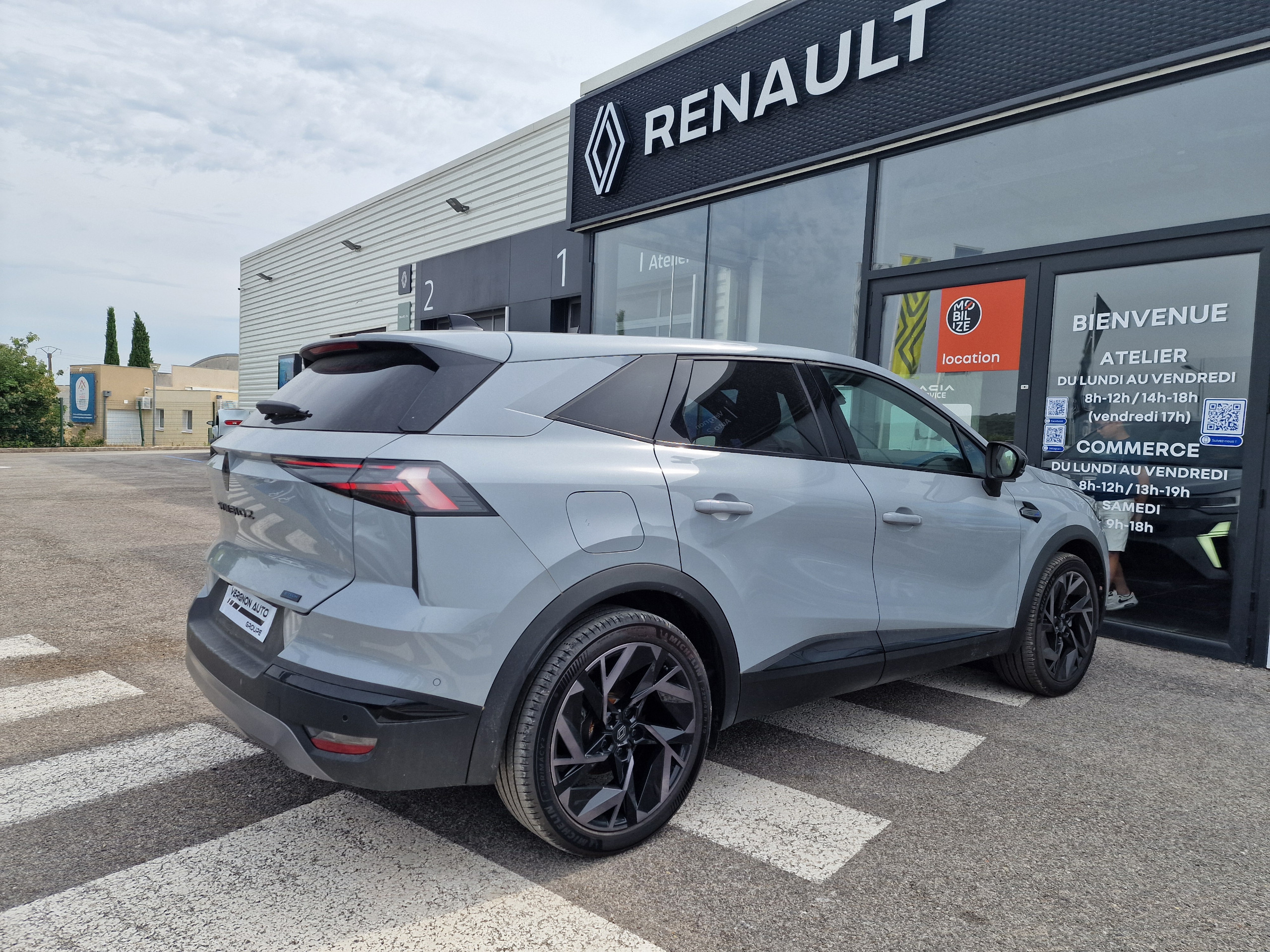 Renault Symbioz esprit Alpine E-Tech full hybrid 145 groupe Vergnon