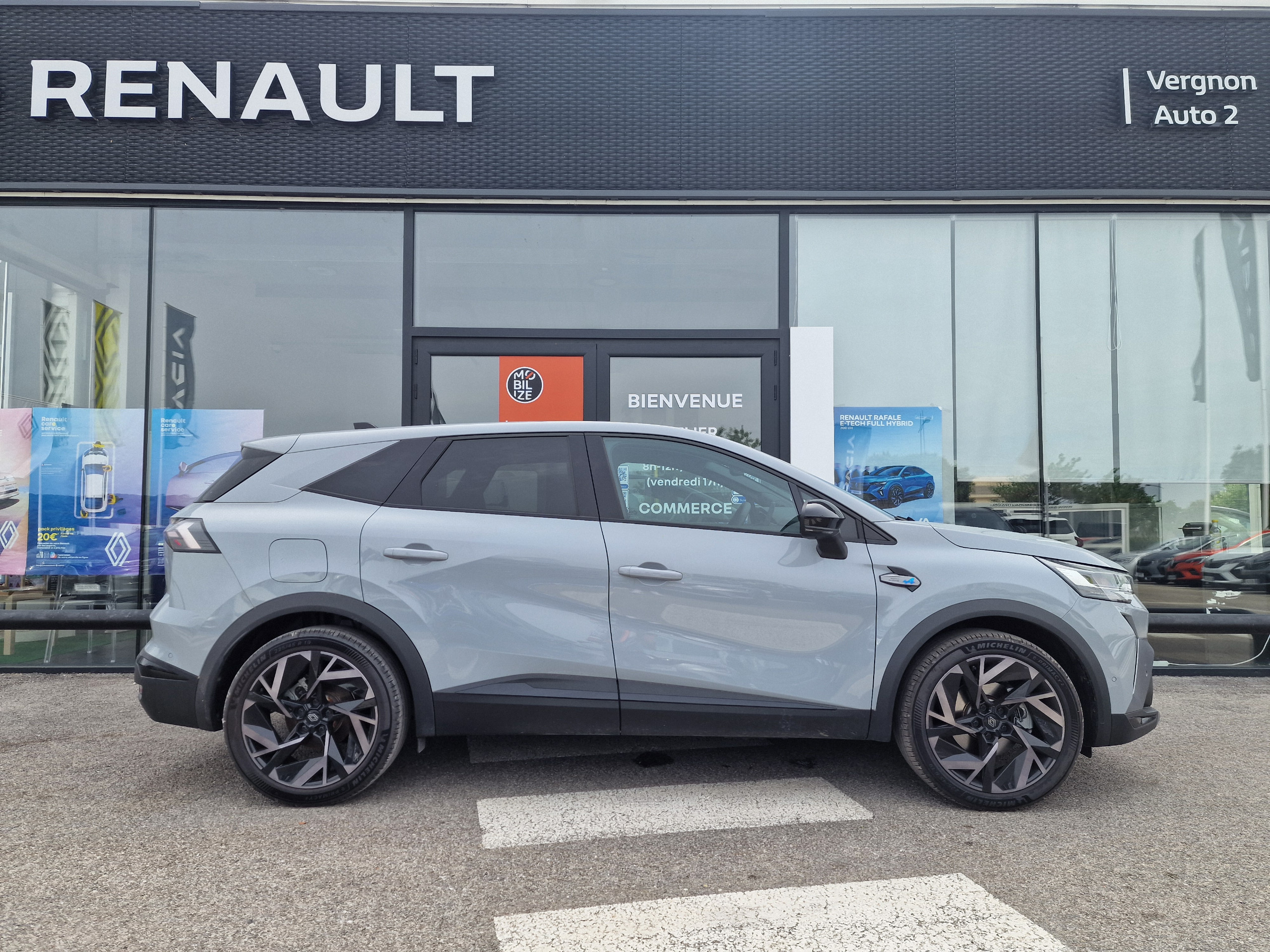 Renault Symbioz esprit Alpine E-Tech full hybrid 145 groupe Vergnon