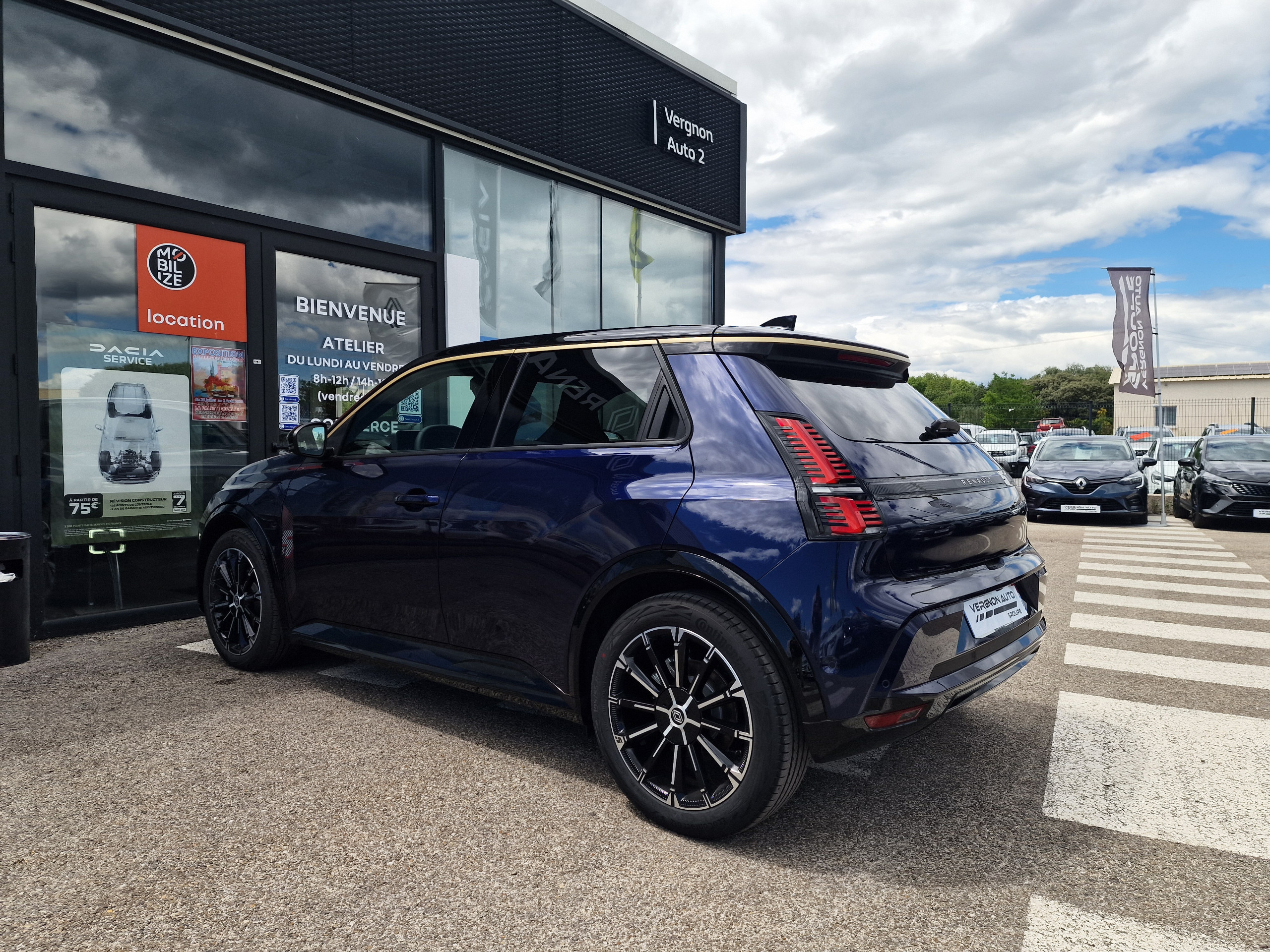 Renault 5  III iconic cinq 150 ch autonomie confort groupe Vergnon