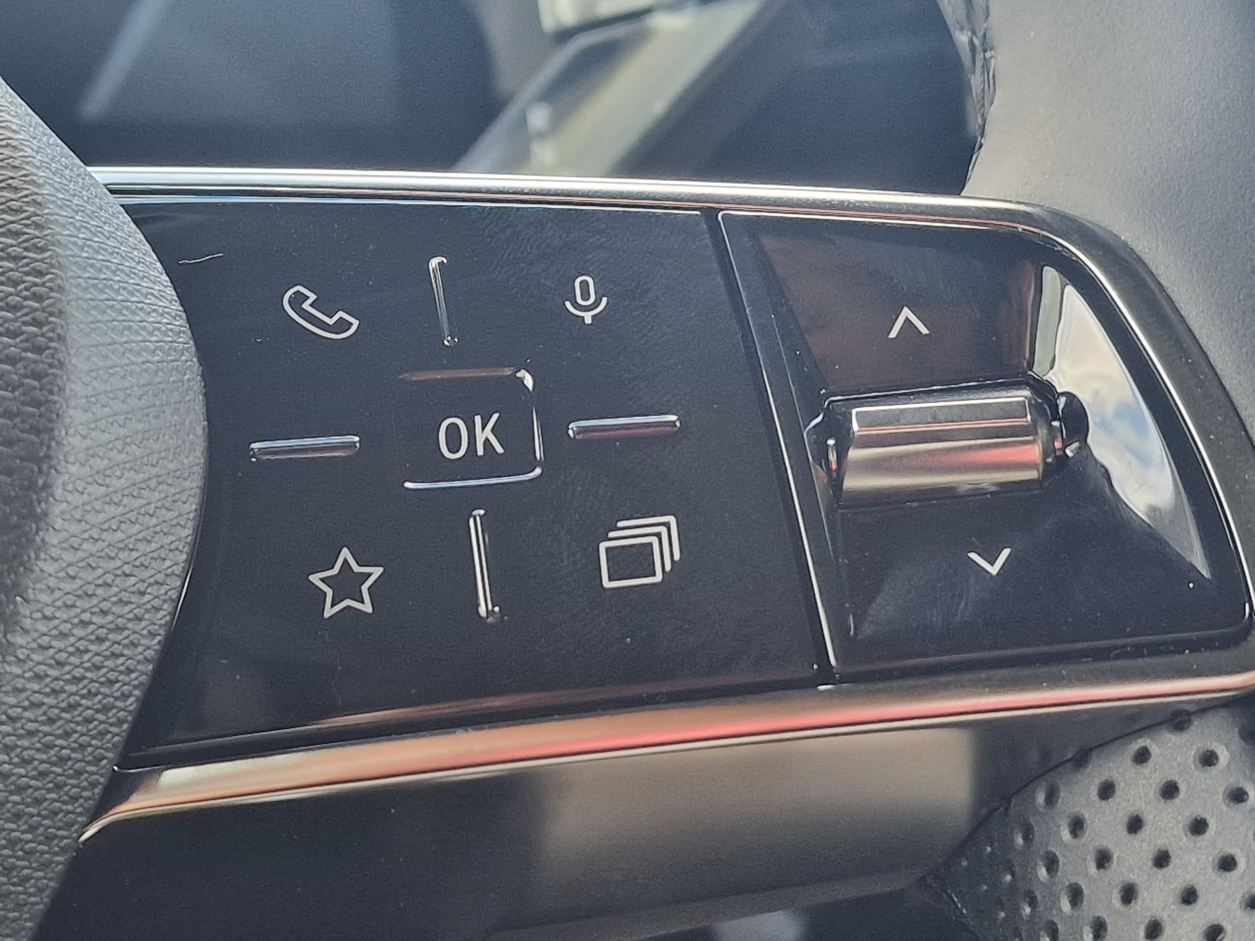 Renault 5  III iconic cinq 150 ch autonomie confort groupe Vergnon