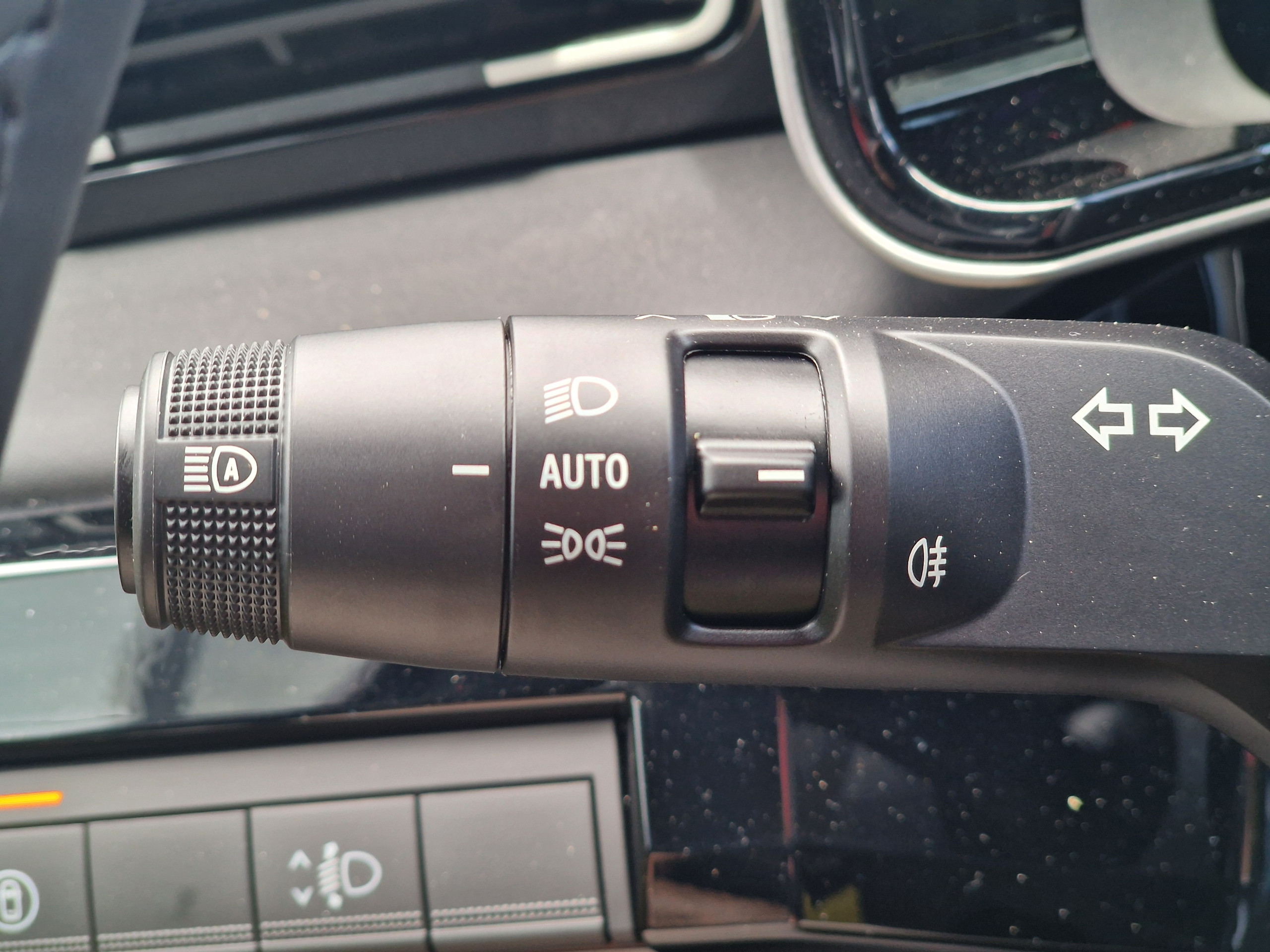 Renault 5  III iconic cinq 150 ch autonomie confort groupe Vergnon