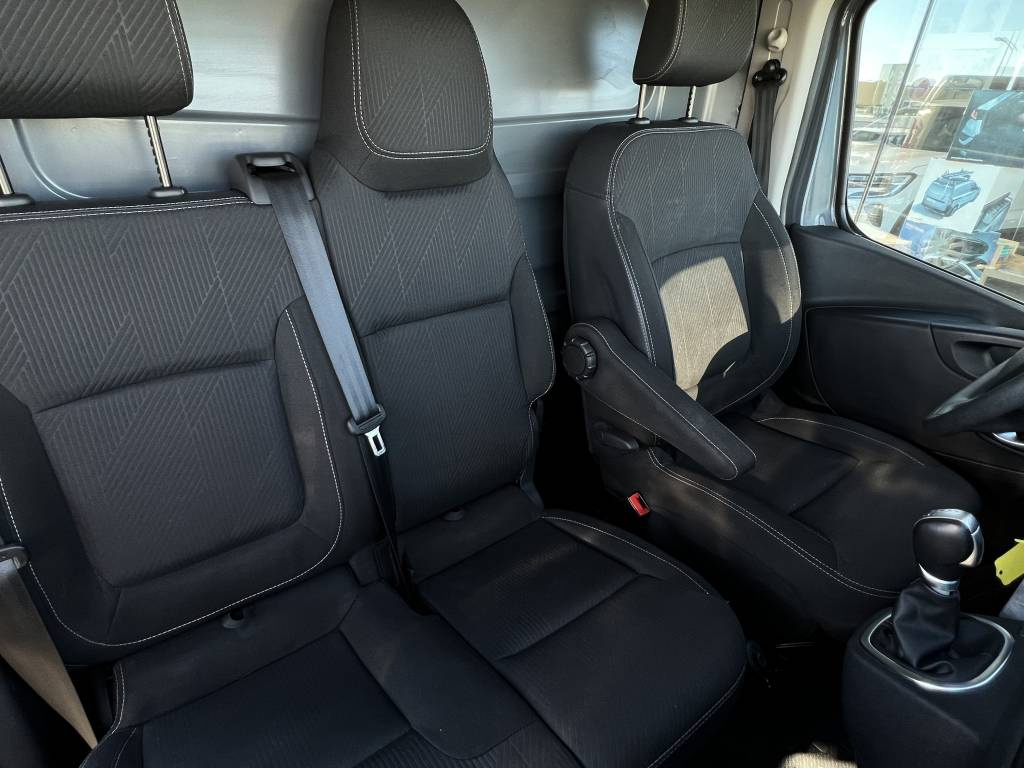 Renault Trafic  III FG GCF L1H1 1200 Energy dCi 145 EDC groupe Vergnon