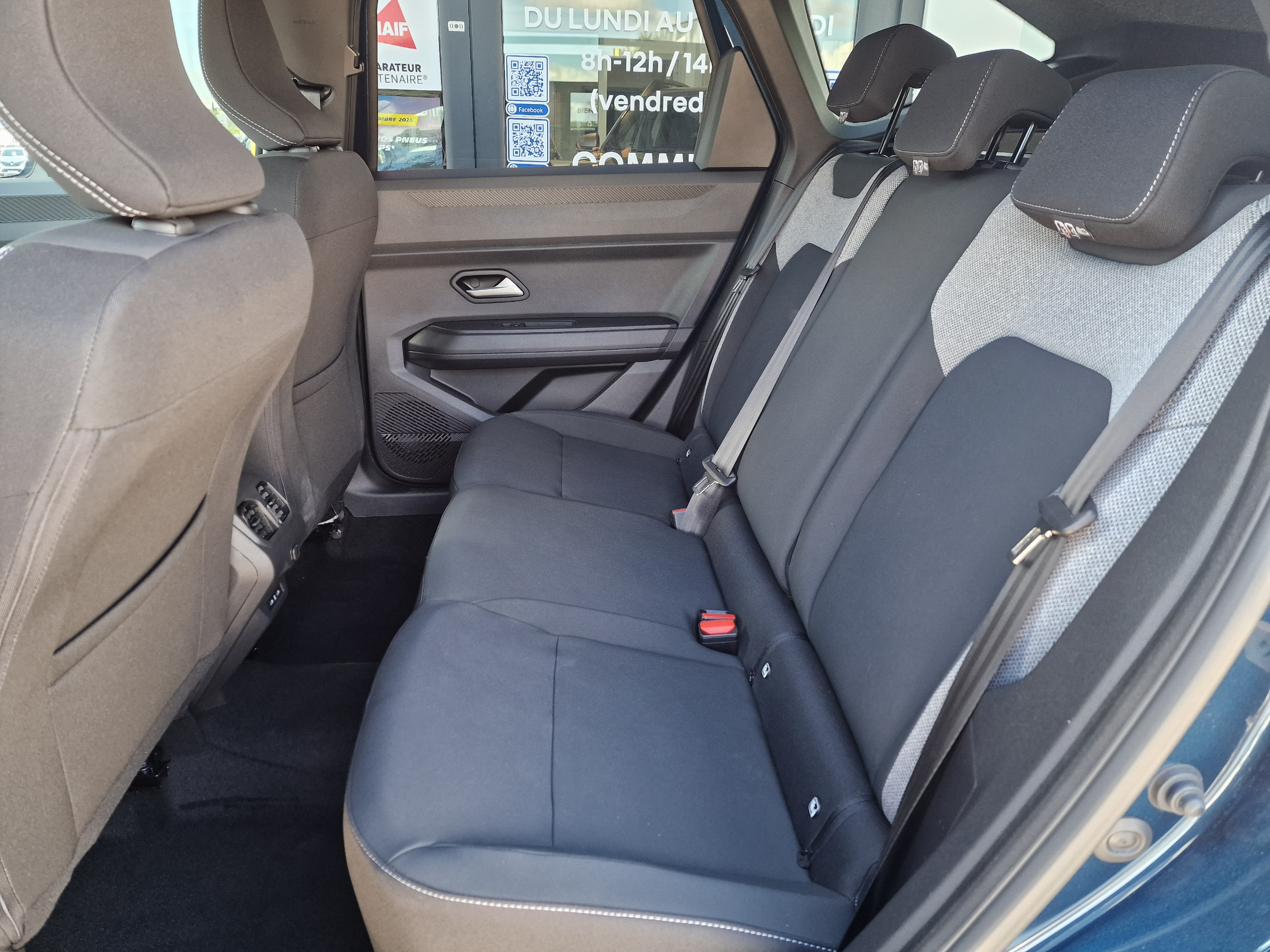 Dacia Bigster journey hybrid 155 groupe Vergnon