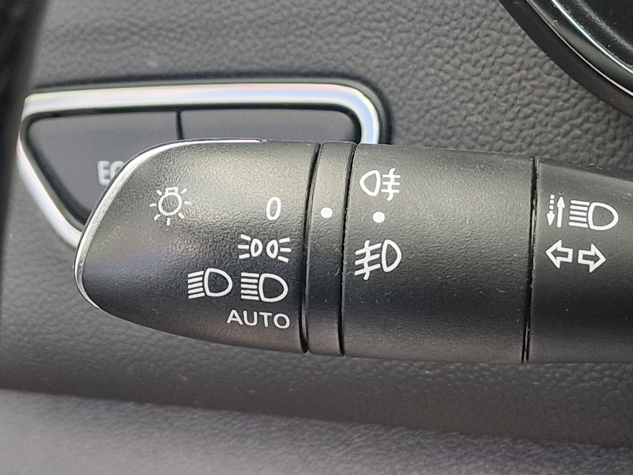 Renault Kadjar Intens TCe 140 EDC FAP groupe Vergnon