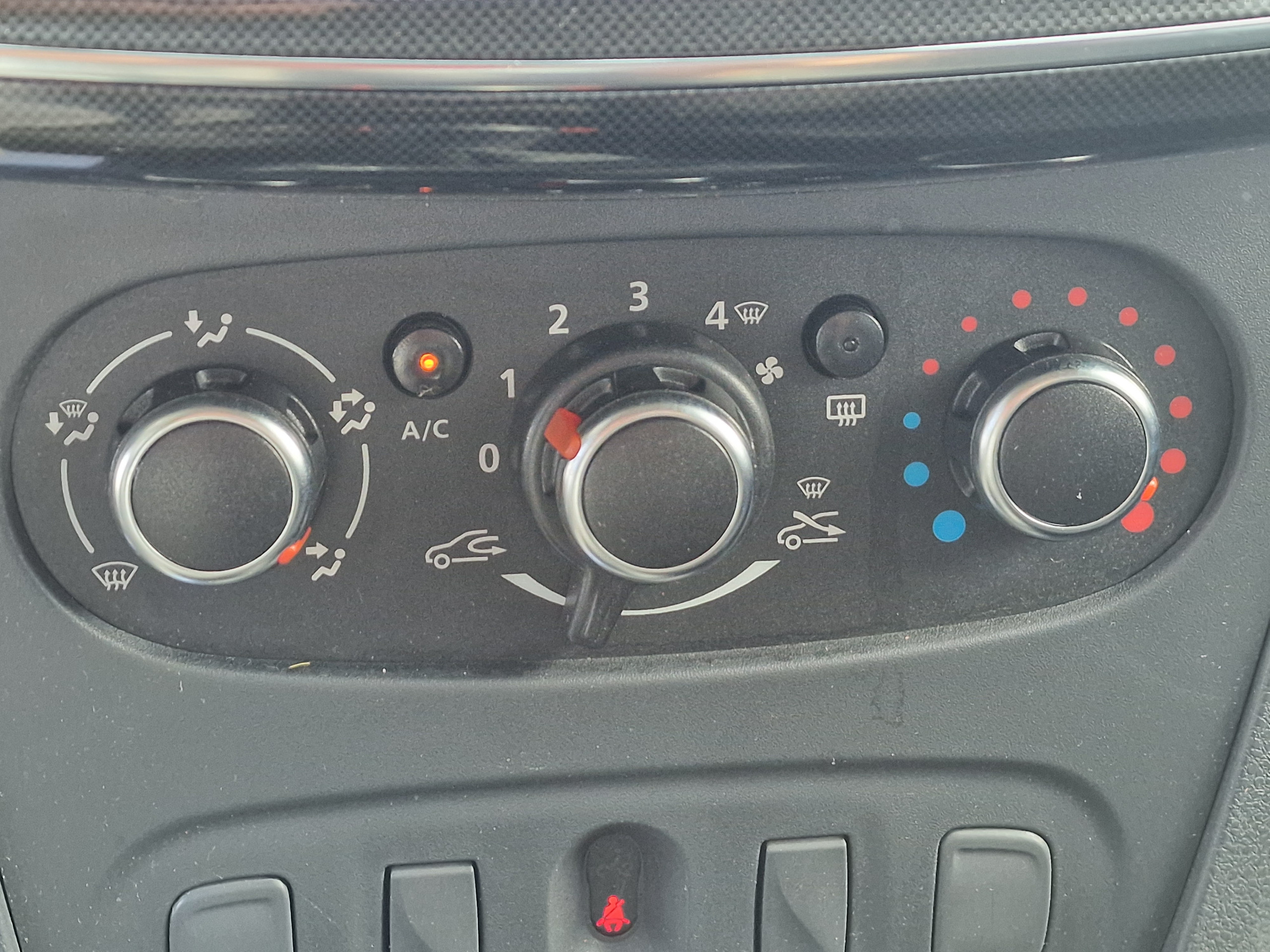 Dacia Sandero  II City+ ECO-G 100 groupe Vergnon