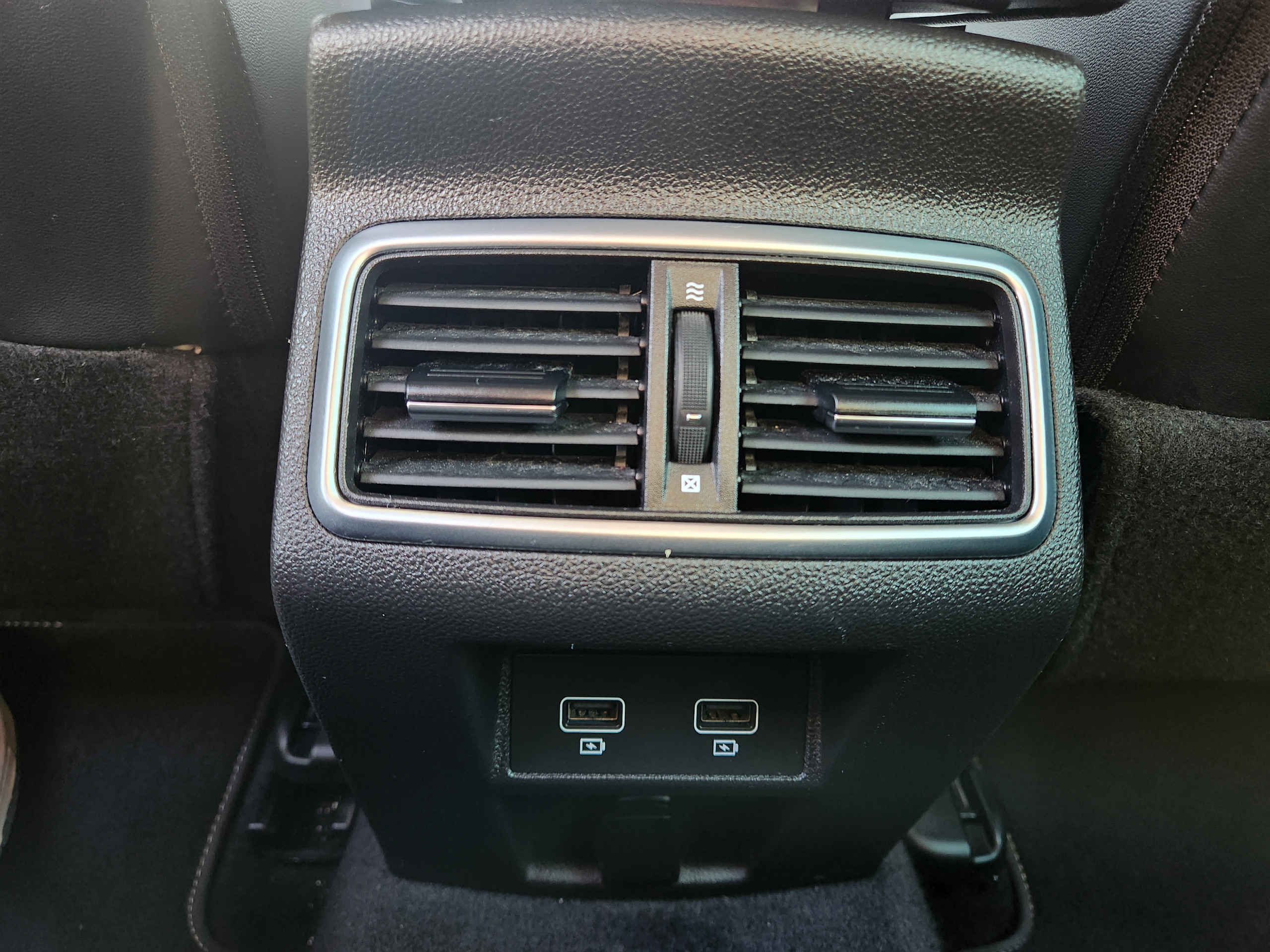 Renault Mégane Berline  IV Intens E-Tech hybride rech 160 -21N groupe Vergnon