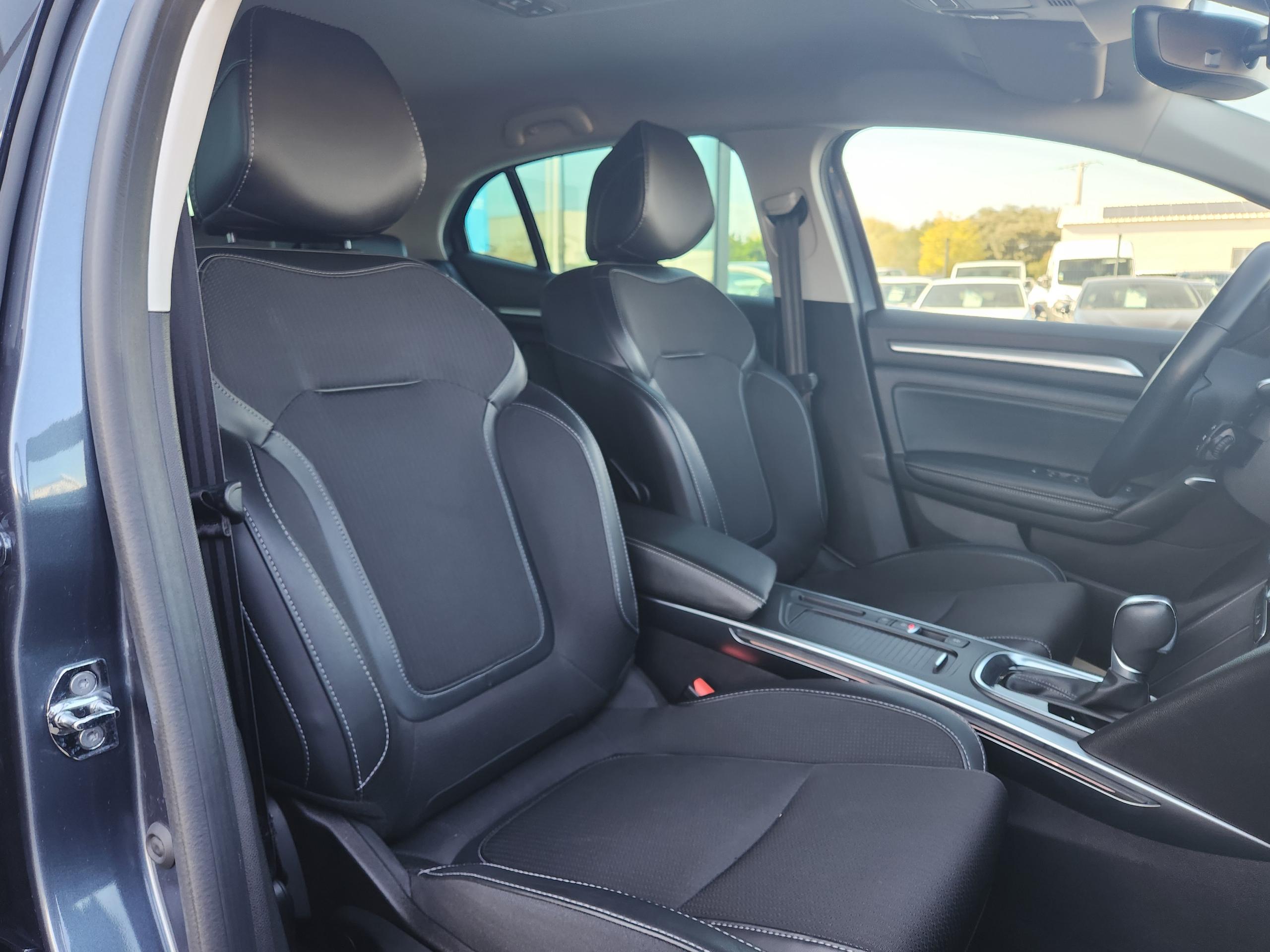 Renault Mégane Berline  IV Intens E-Tech hybride rech 160 -21N groupe Vergnon