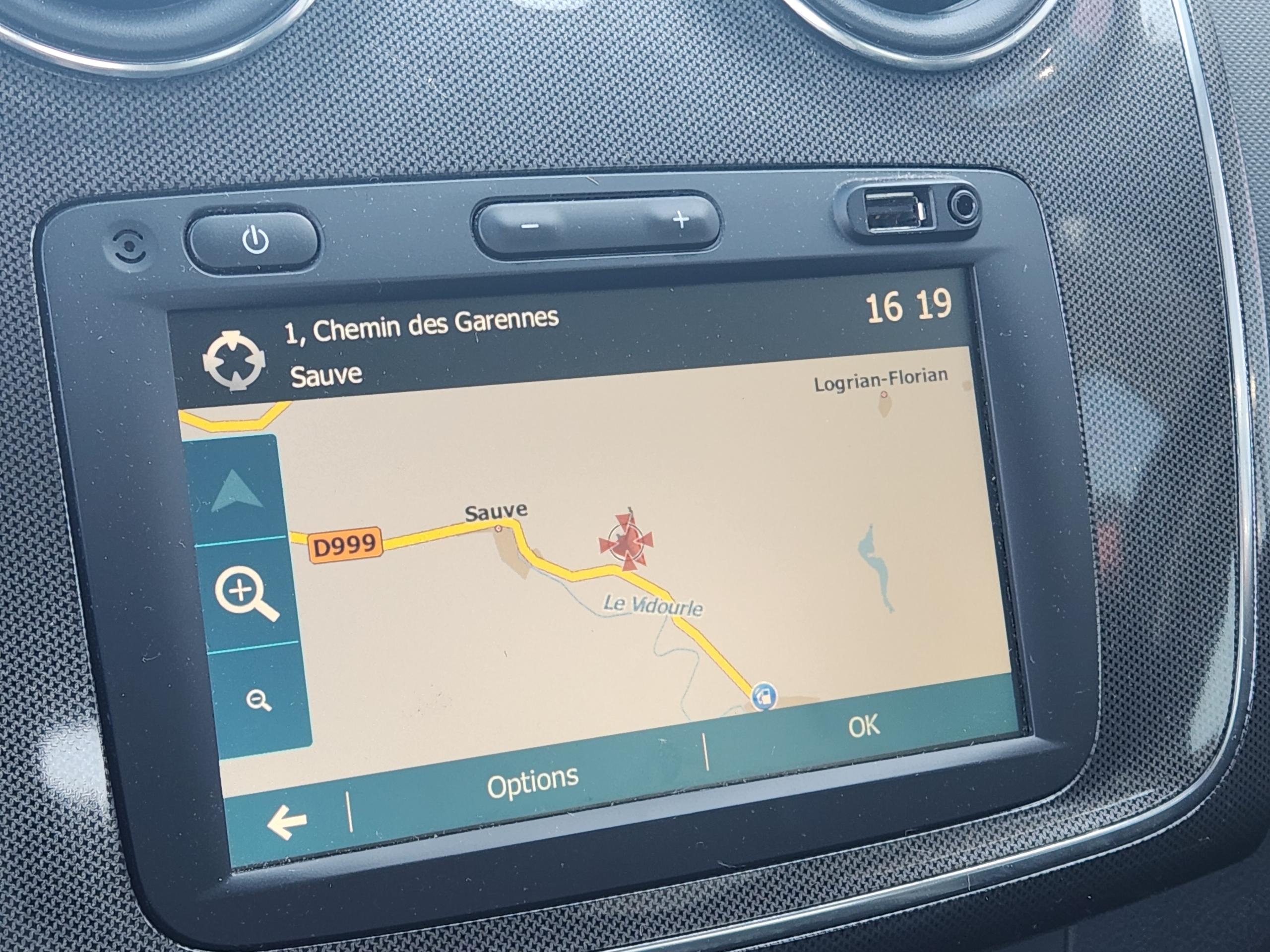 Dacia Sandero  II Confort TCe 90 groupe Vergnon