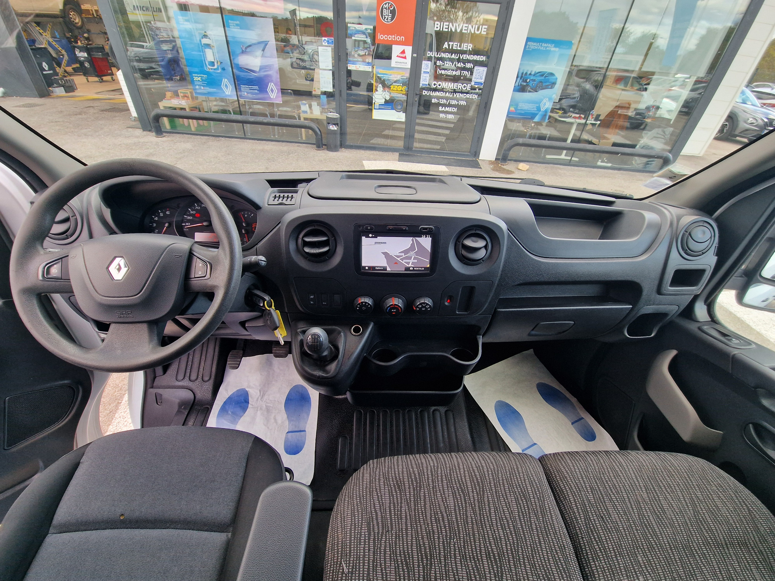 Renault Master  III FG GCf Trac F3500 L2H2 dCi 130 Euro6 groupe Vergnon