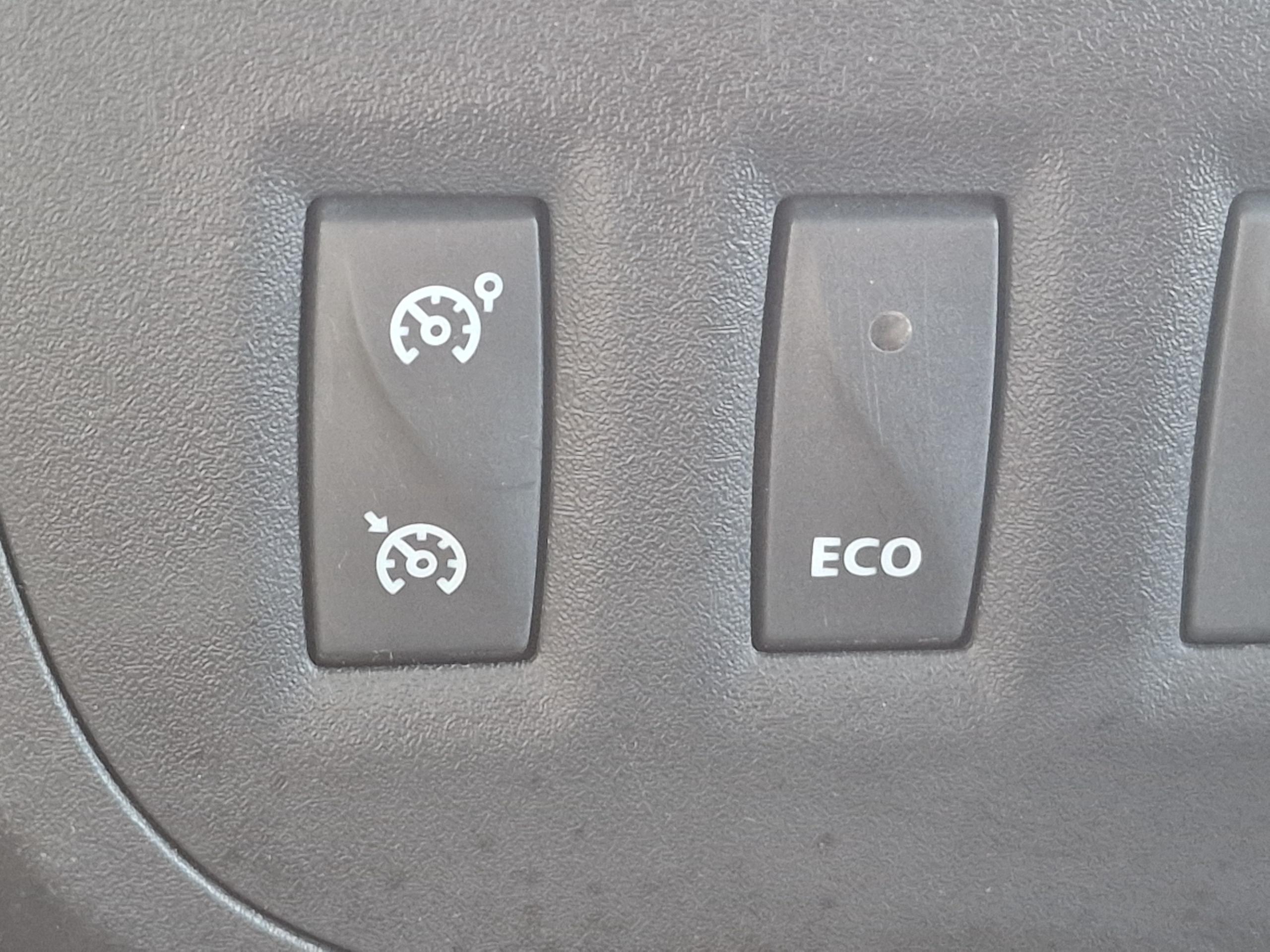 Renault Master  III FG GCf Trac F3500 L2H2 dCi 130 Euro6 groupe Vergnon