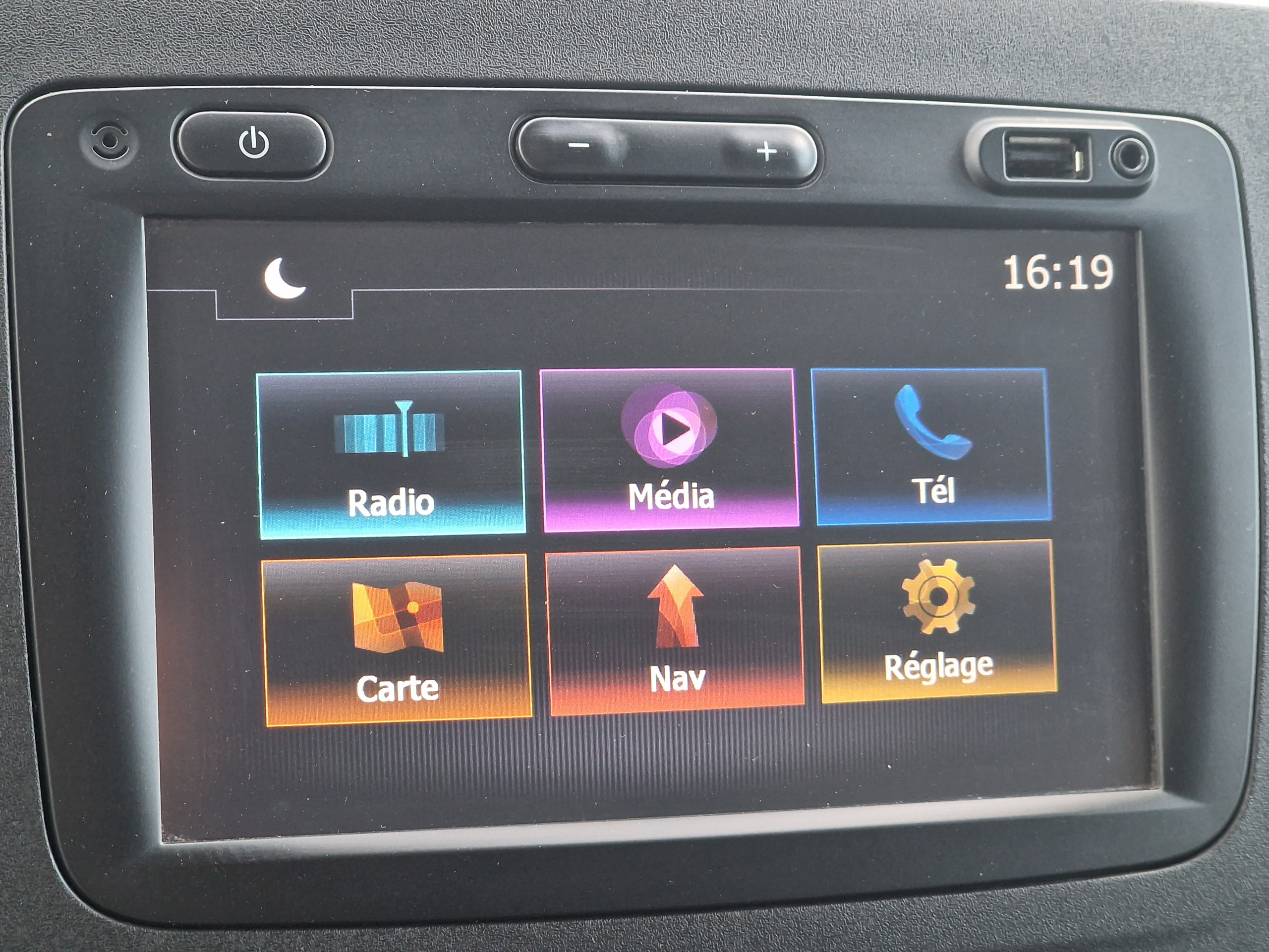 Renault Master  III FG GCf Trac F3500 L2H2 dCi 130 Euro6 groupe Vergnon