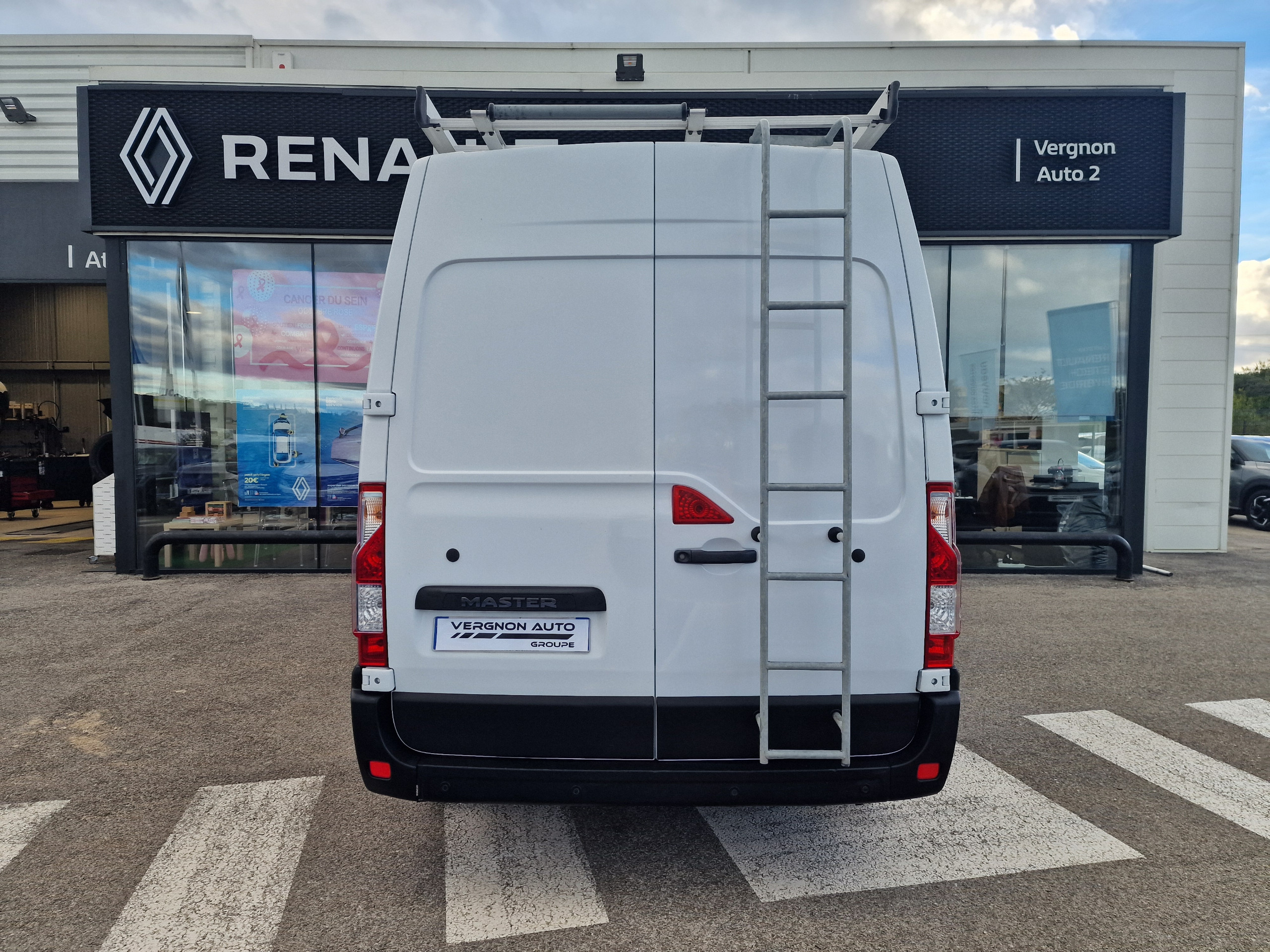 Renault Master  III FG GCf Trac F3500 L2H2 dCi 130 Euro6 groupe Vergnon