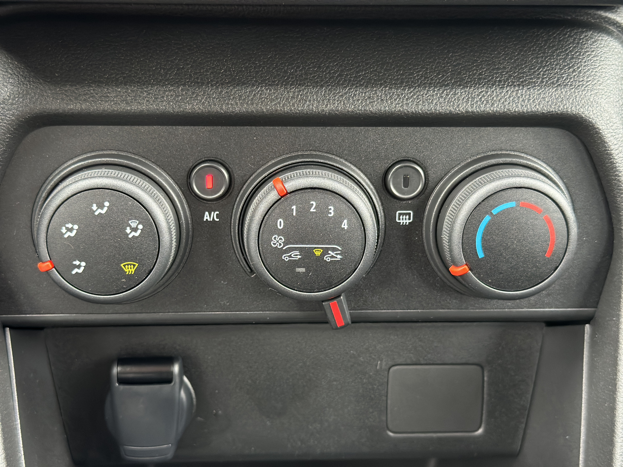 Dacia Sandero Stepway  III Expression TCe 90 CVT groupe Vergnon