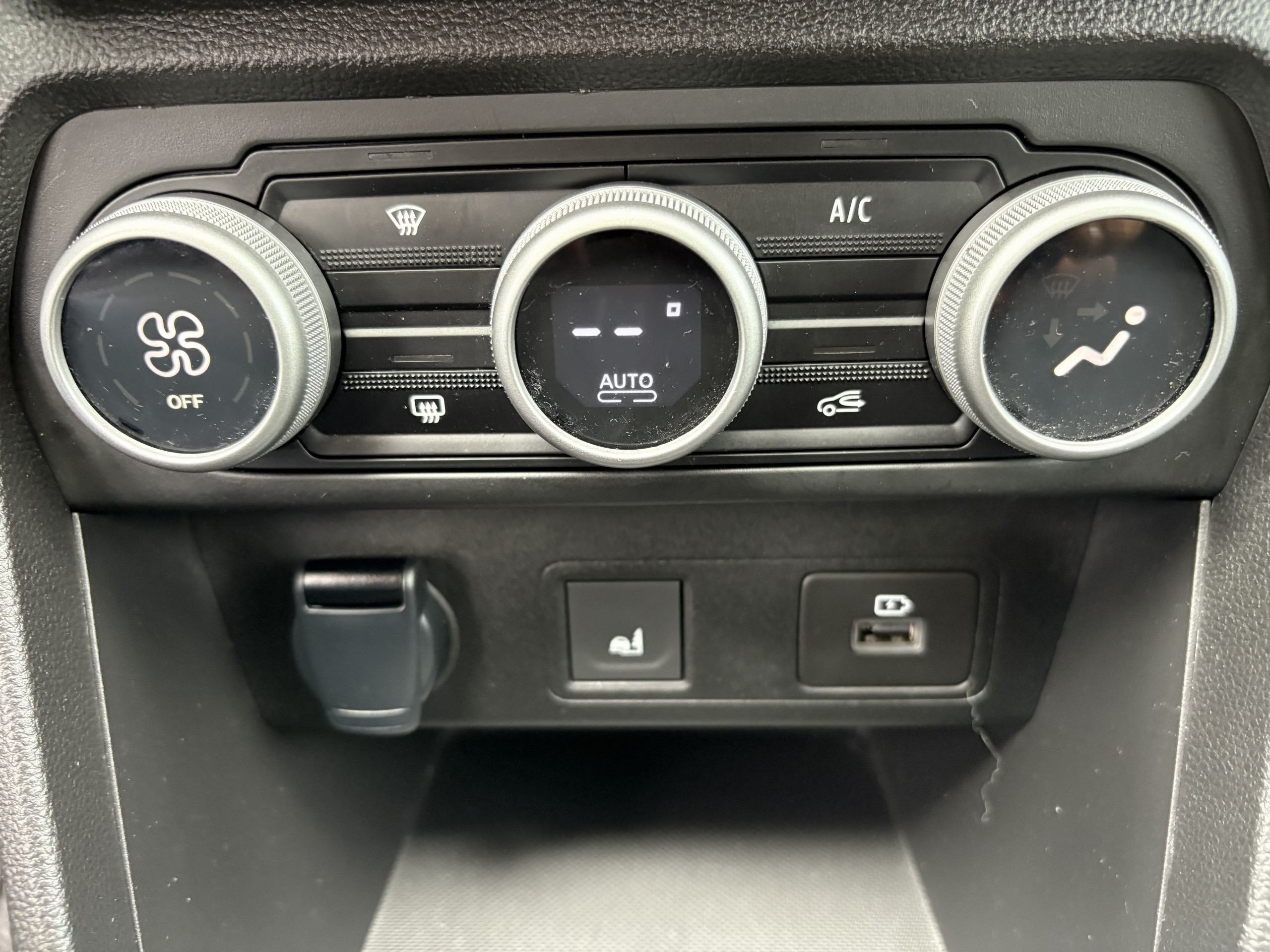 Dacia Jogger 7 Places Extreme+ ECO-G 100 groupe Vergnon