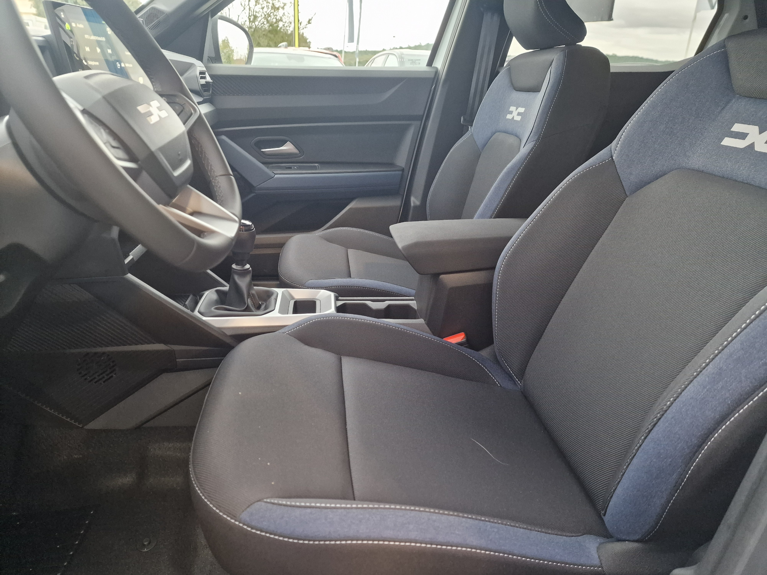 Dacia Duster  III journey mild hybrid 130 groupe Vergnon