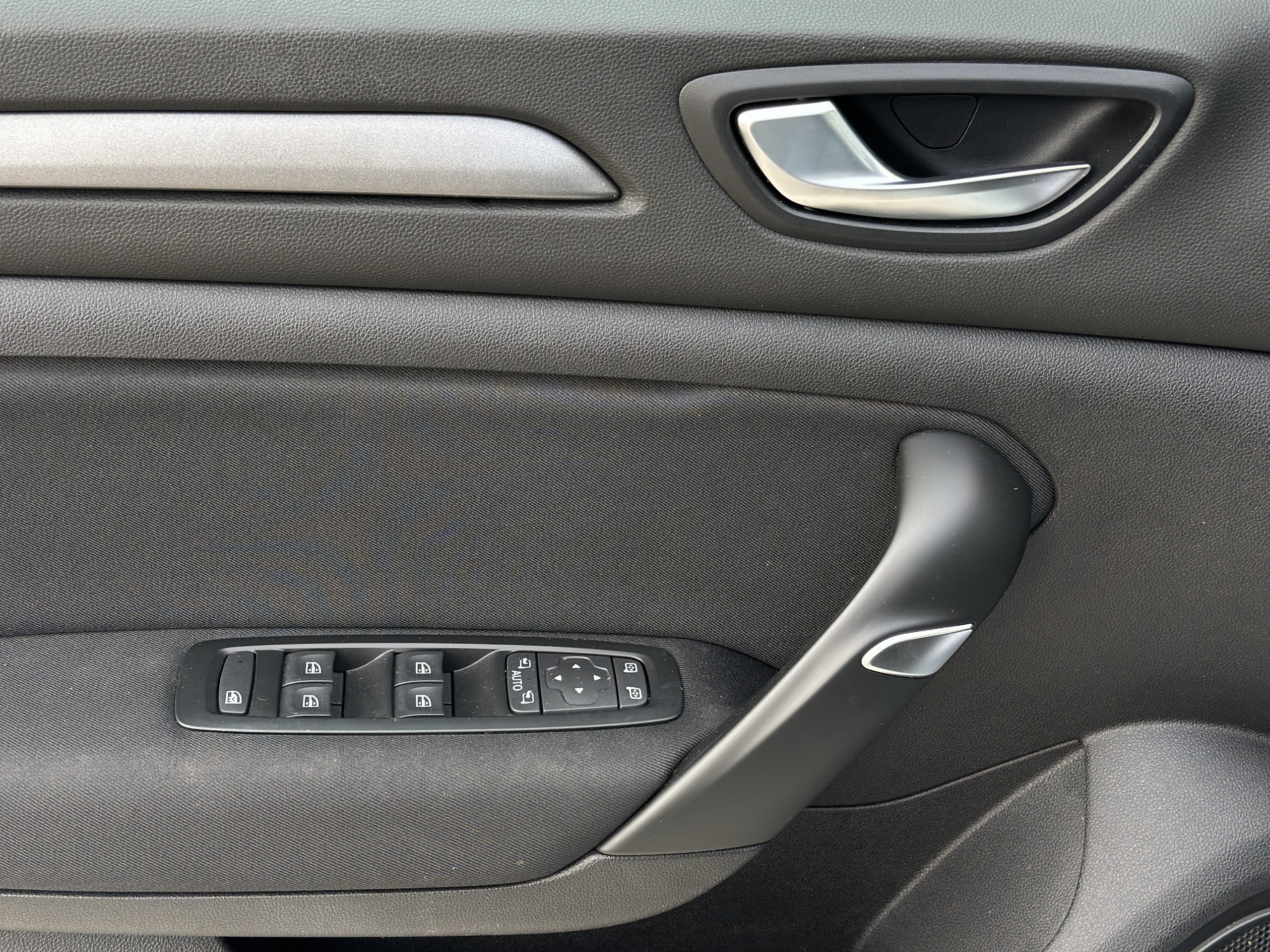 Renault Mégane Estate  IV Business Blue dCi 115 EDC -21N groupe Vergnon