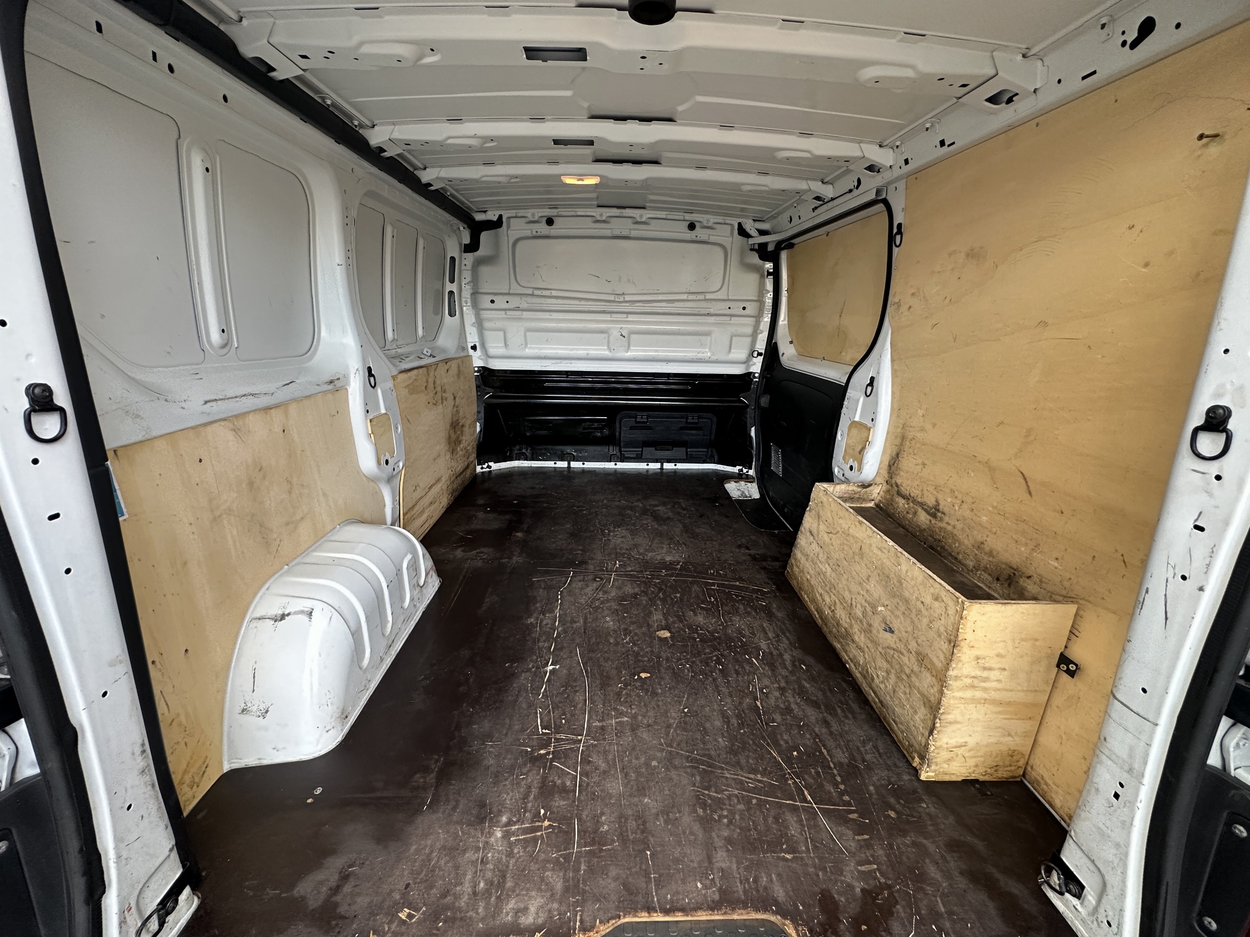 Renault Trafic  III NV FG GCF L1H1 1200 dCi 120 groupe Vergnon